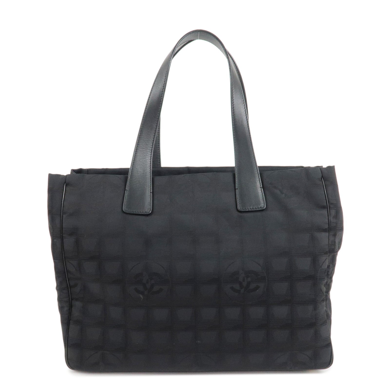 CHANEL-New-Travel-Line-Nylon-Jacquard-Leather-Tote-MM-Black-A15991