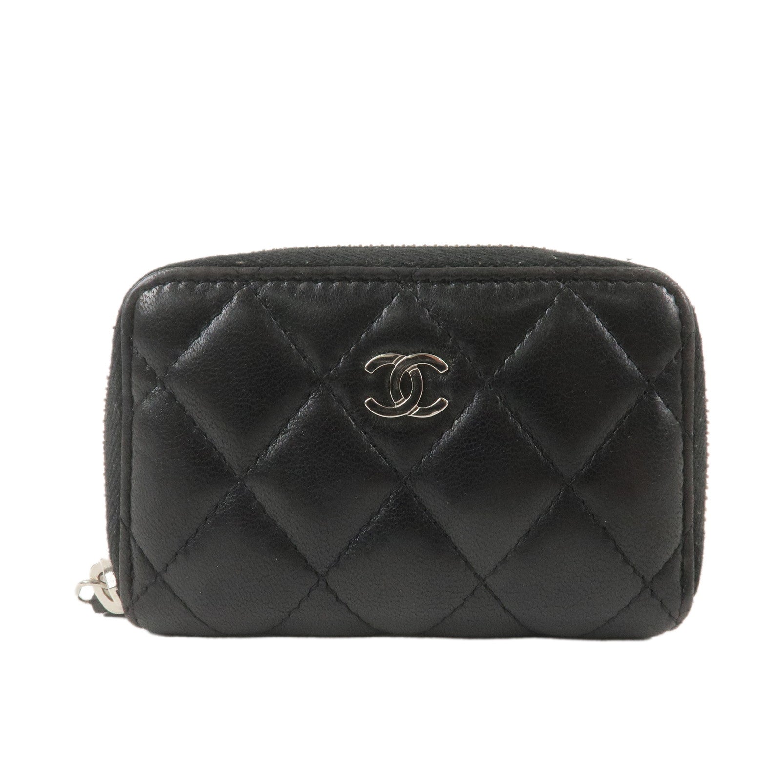 CHANEL-Matelasse-Lamb-Skin-Round-Zipper-Coin-Case-Black-A69271