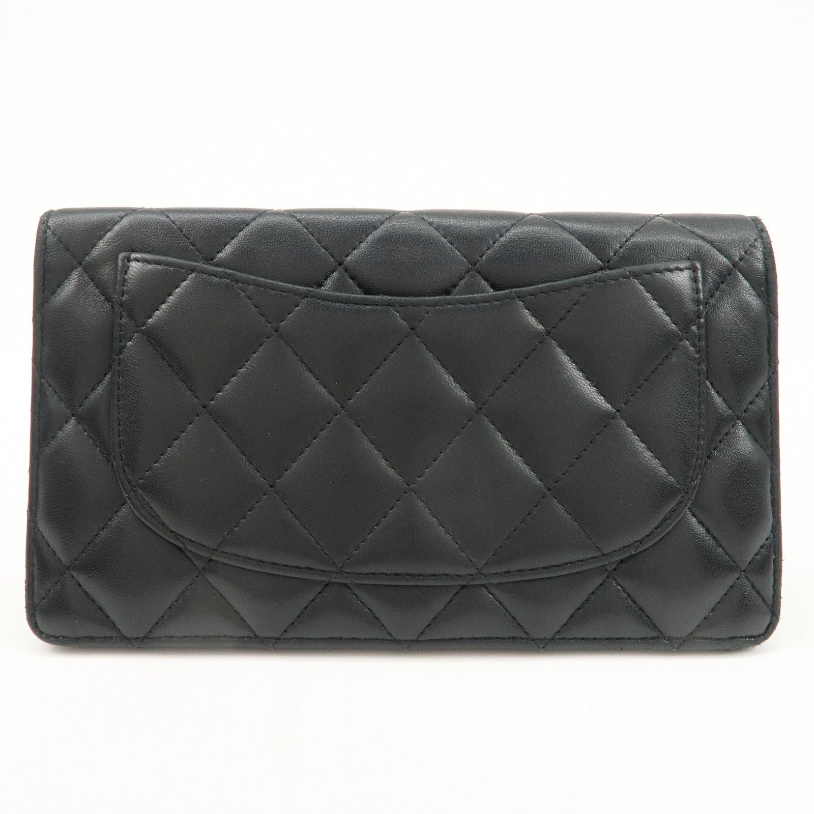 CHANEL Matelasse Timeless Classic Lamb Skin Bi-fold Wallet Used