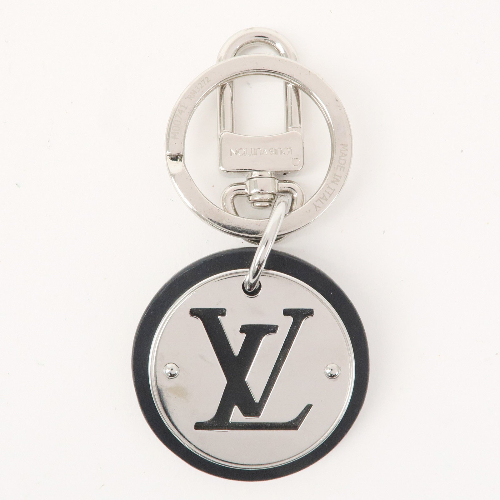 Louis Vuitton Key Charm LV Circle Silver Black M00741