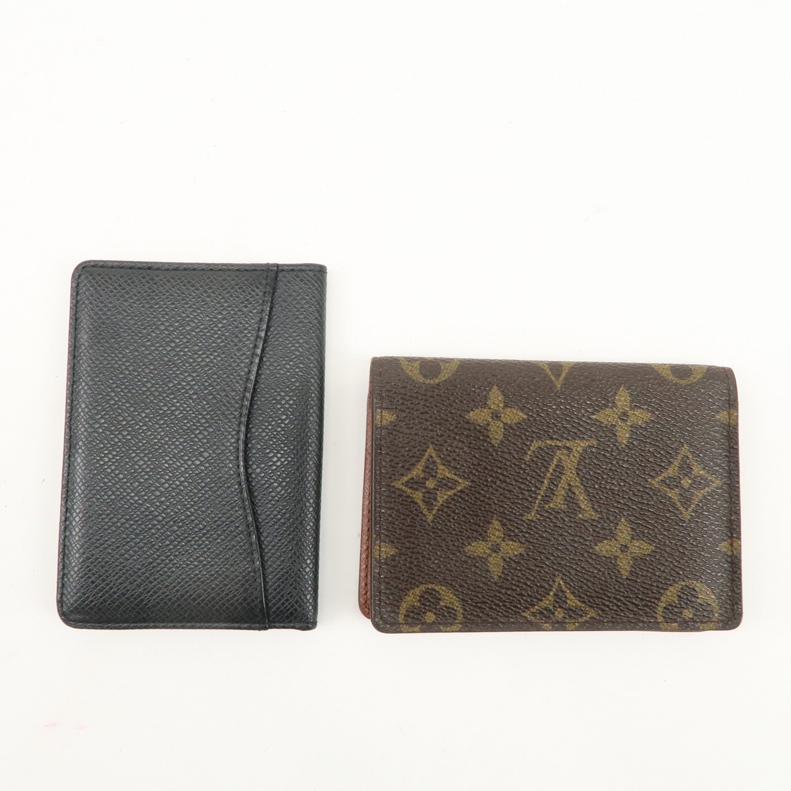 Louis Vuitton Taiga Monogram Set of 2 Card Case M30512 M60533 Used