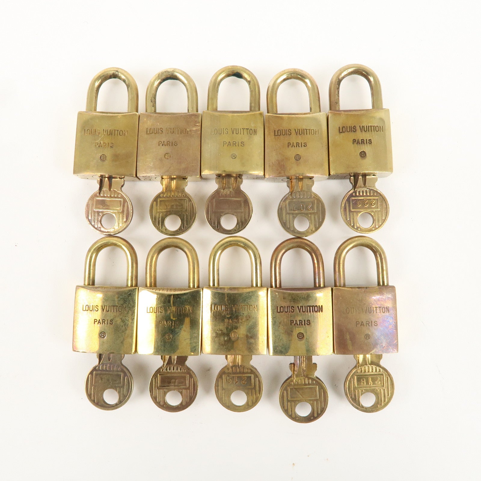 Louis Vuitton Set of 10 Lock 
Key Cadena Key Lock Gold