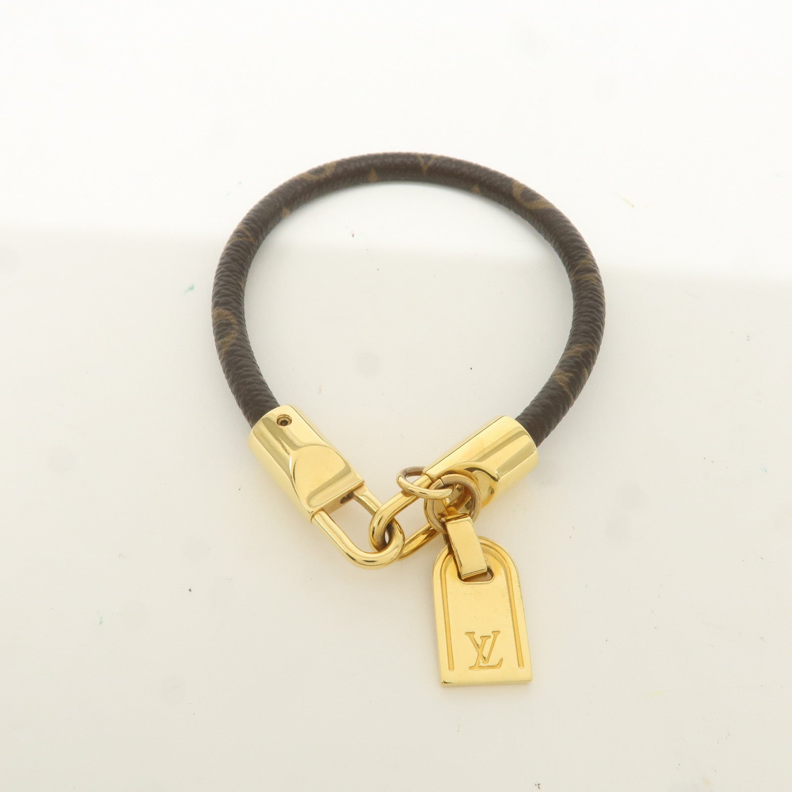 Louis Vuitton Monogram Bracelet Luck It Bangle M6605F