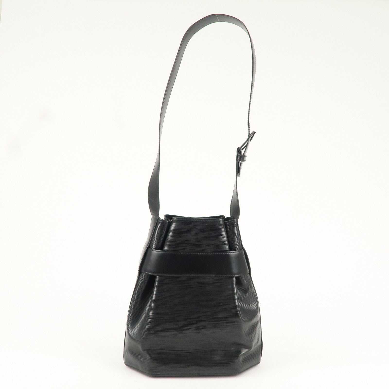 Louis Vuitton Epi Sac D
epaule PM Bucket Bag Noir Black M80157