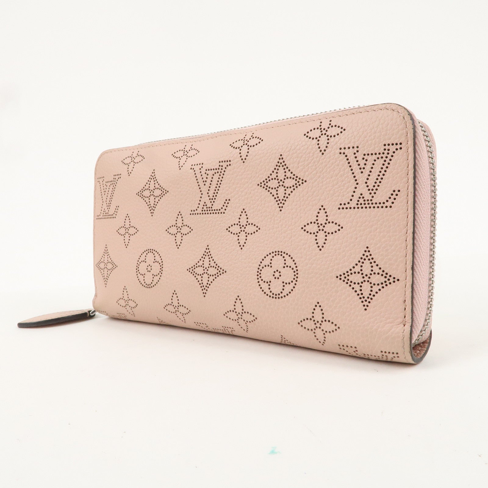 Louis Vuitton Monogram Mahina Zippy Wallet Magnolia M61868