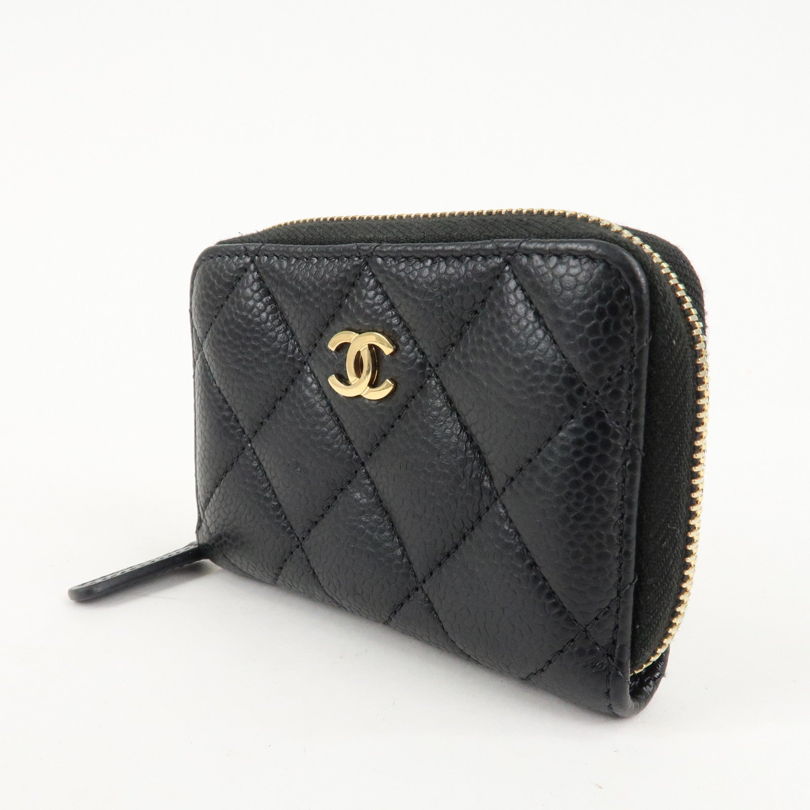 CHANEL Matelasse Caviar Skin Zipper Around Coin Case Black AP0216