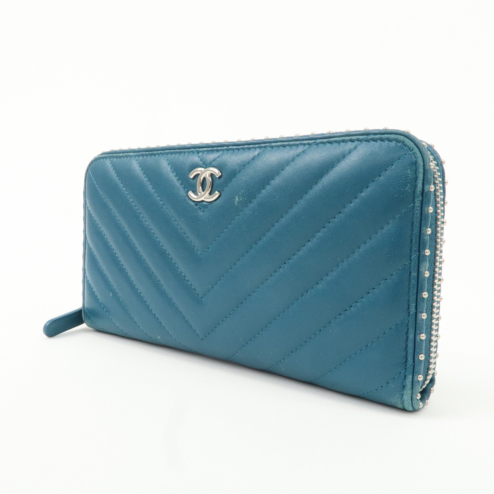 CHANEL V Stich Lamb Skin Coco Mark Studs Long Wallet Blue A50097 Used