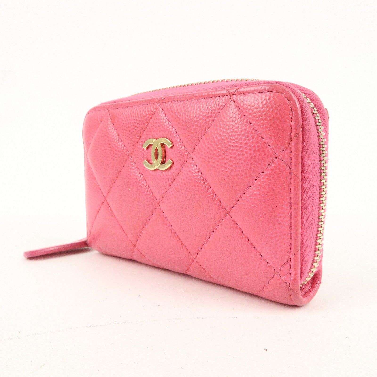 CHANEL Matelasse Caviar Skin Round Zippy Coin Case Pink A84511