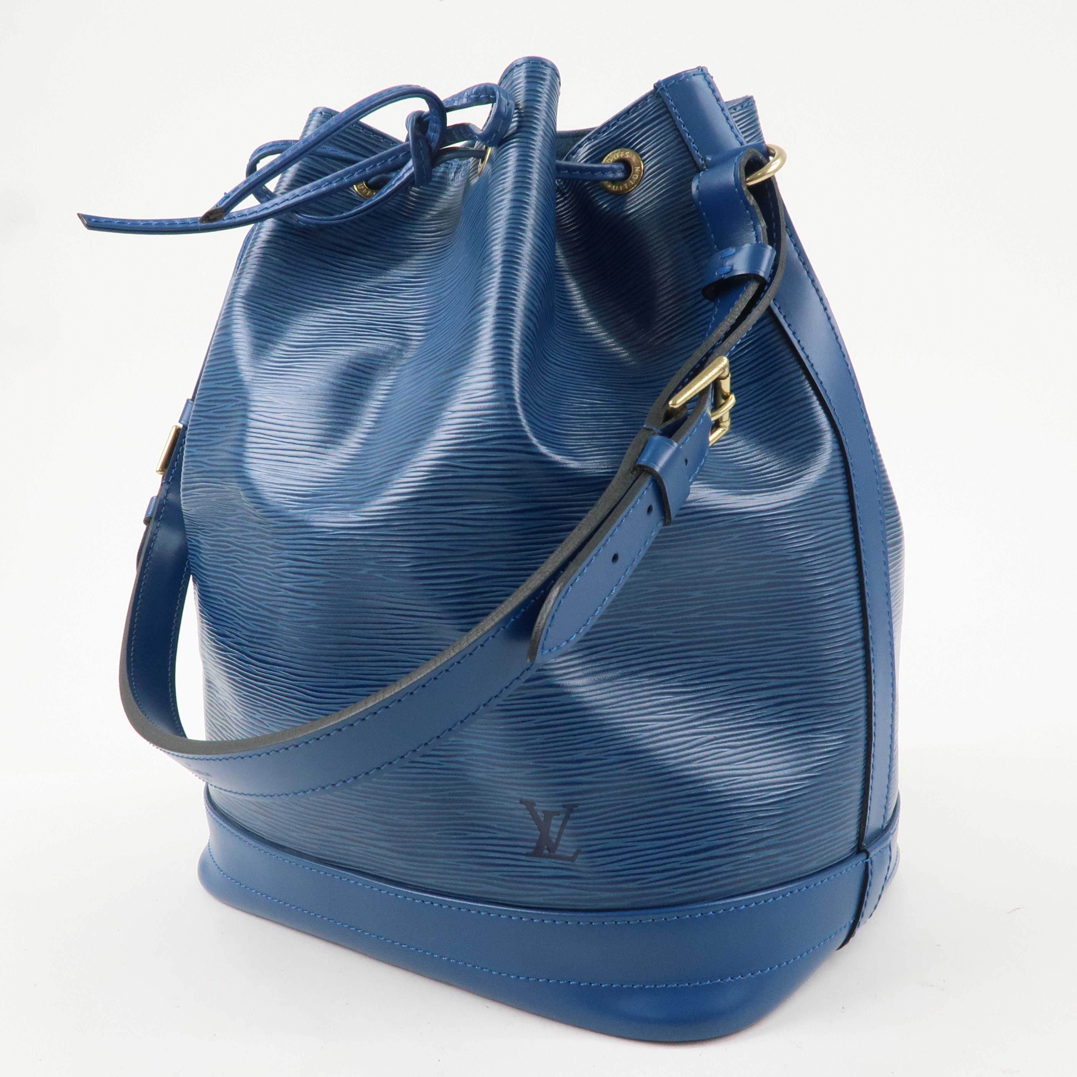 Louis Vuitton Epi Noe Shoulder Bag Toledo Blue M44005