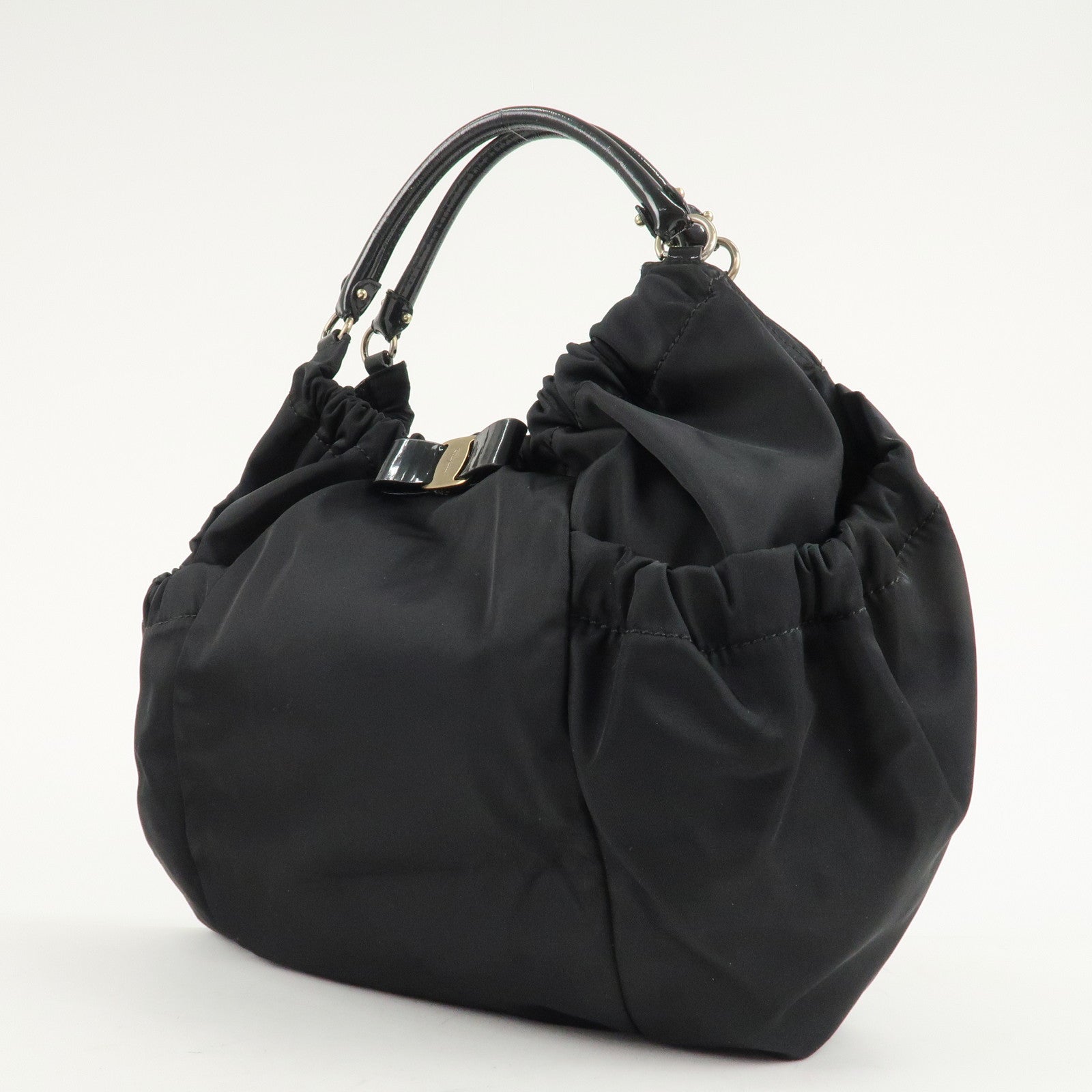 Ferragamo Nylon Patent Leather Shoulder Bag Hand Bag Black