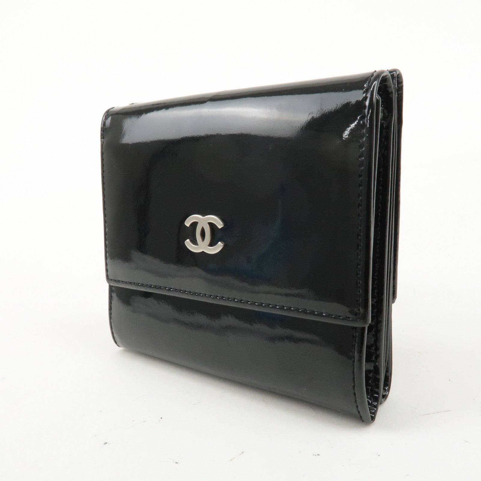 CHANEL Patent Leather Tri-fold Wallet Black