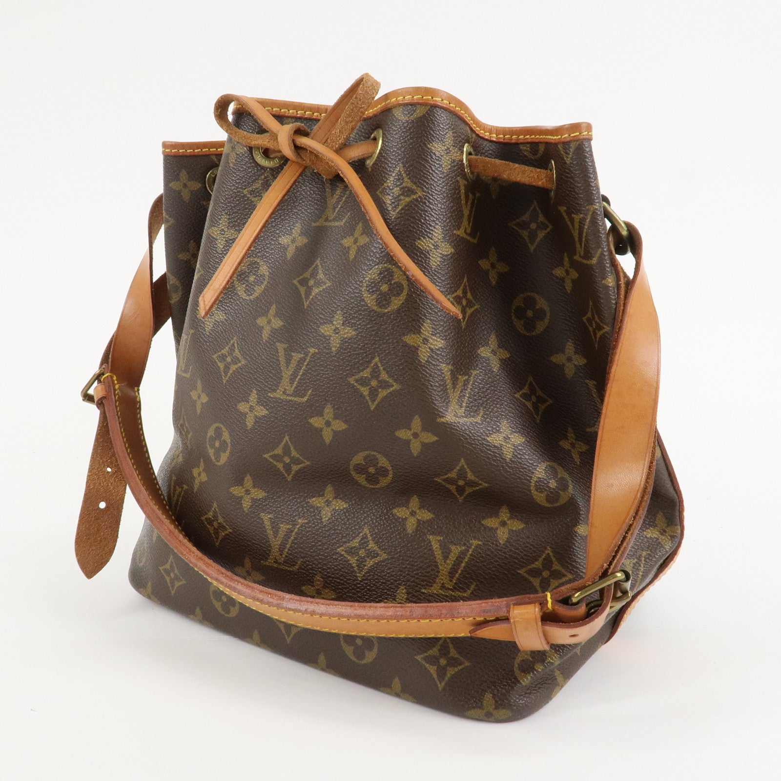 Louis Vuitton Monogram Petit Noe Shoulder Bag Brown M42226 Used