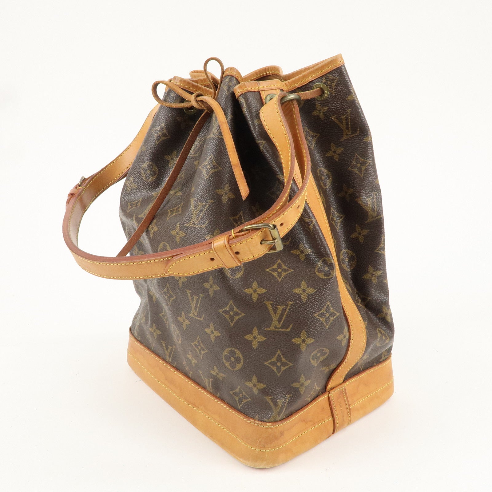 Louis Vuitton Monogram Noe Shoulder Bag Hand Bag Brown M42224