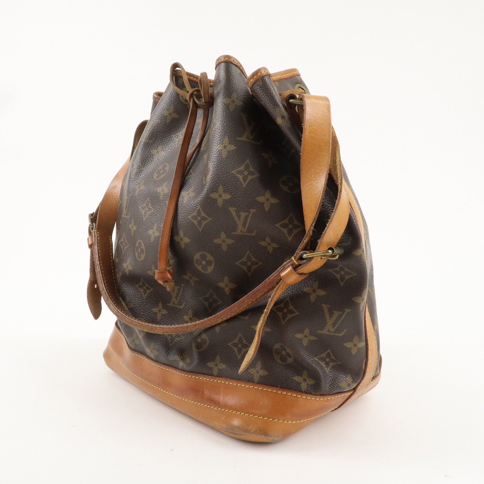 Louis Vuitton Monogram Noe Shoulder Bag Hand Bag Brown M42224