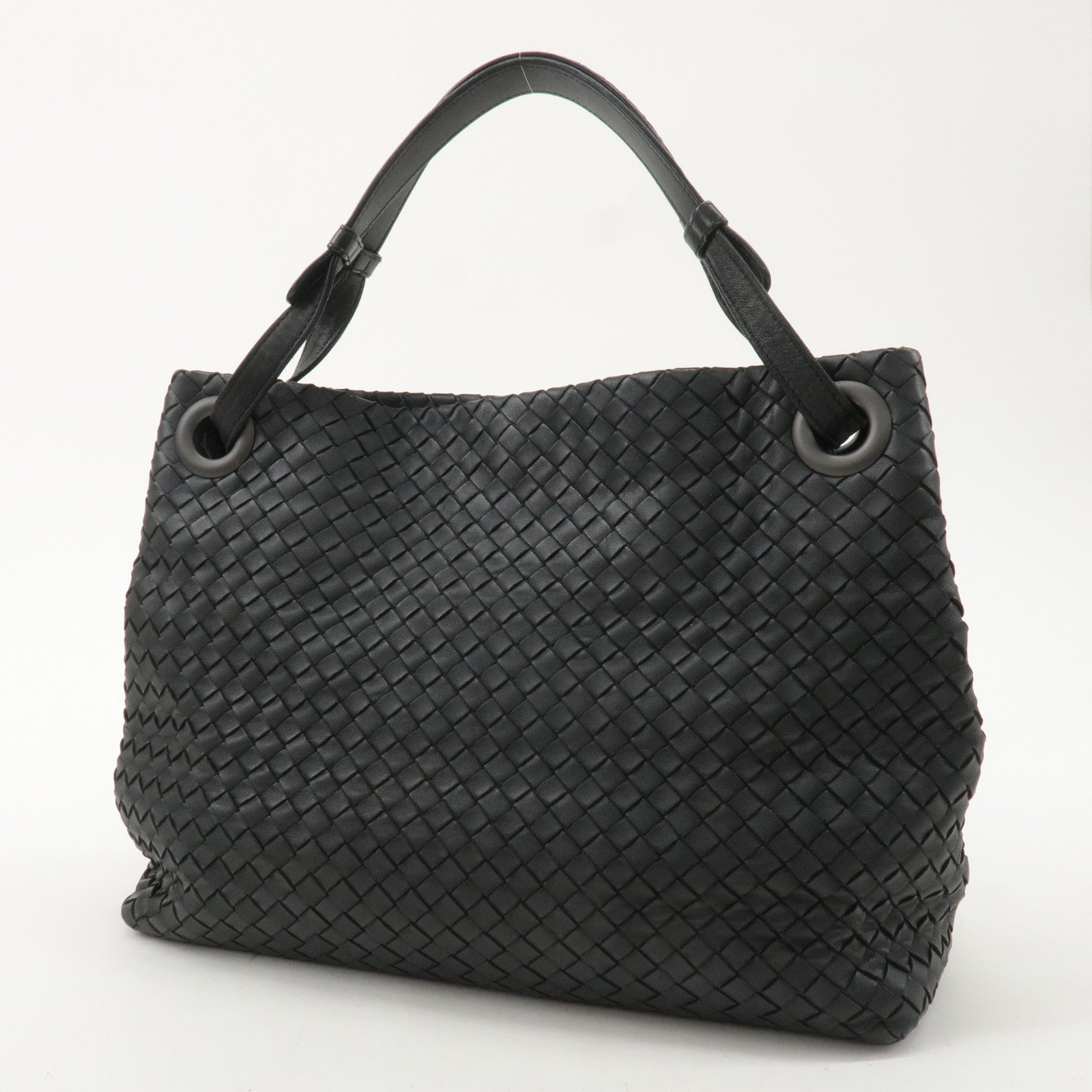 BOTTEGA VENETA Intrecciato Leather Medium Garda Bag Black 179320