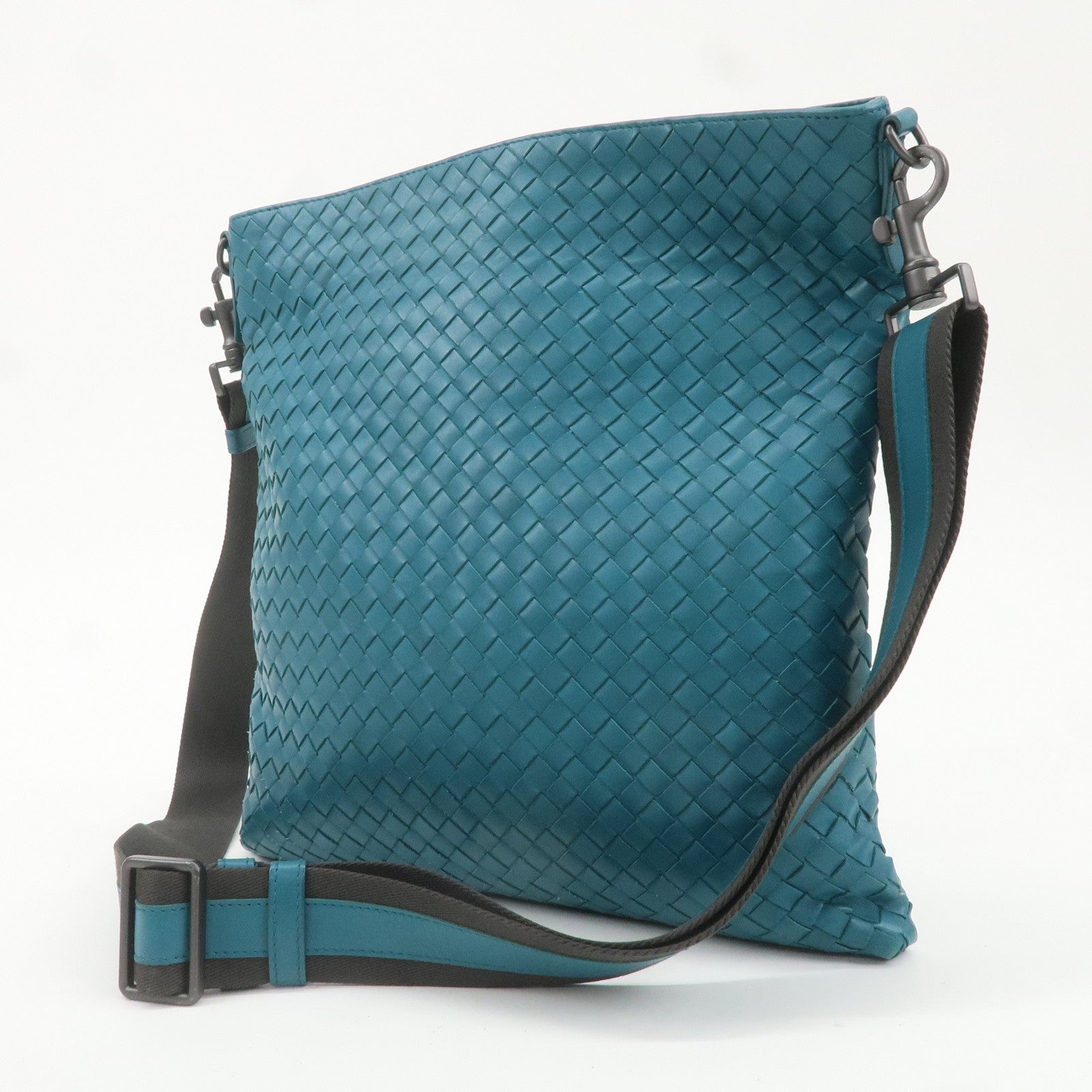 BOTTEGA VENETA Intrecciato Leather Shoulder Bag Turquoise