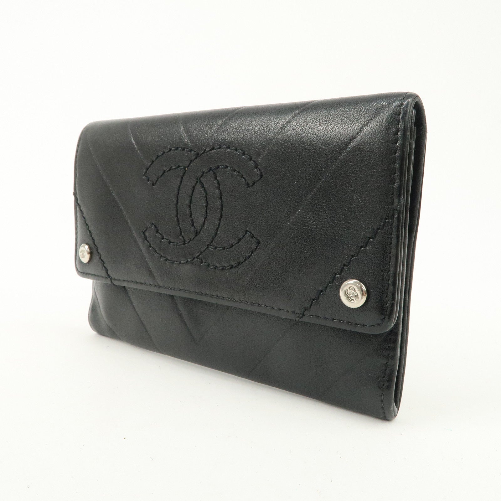 CHANEL V Stitch Lamb Skin COCO Mark Hook Bi-Fold Wallet Black