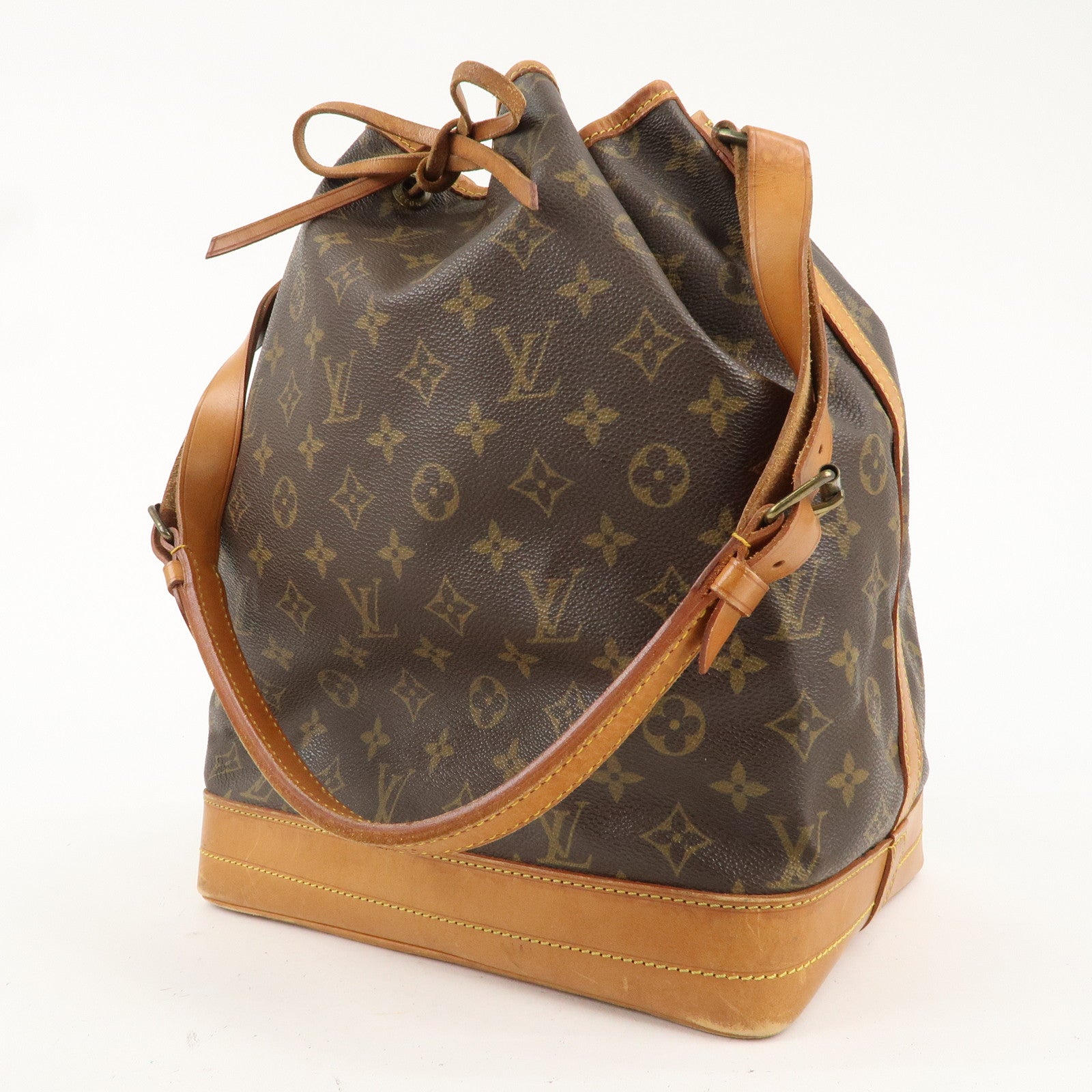 Louis Vuitton Monogram Noe Shoulder Bag Hand Bag Brown M42224