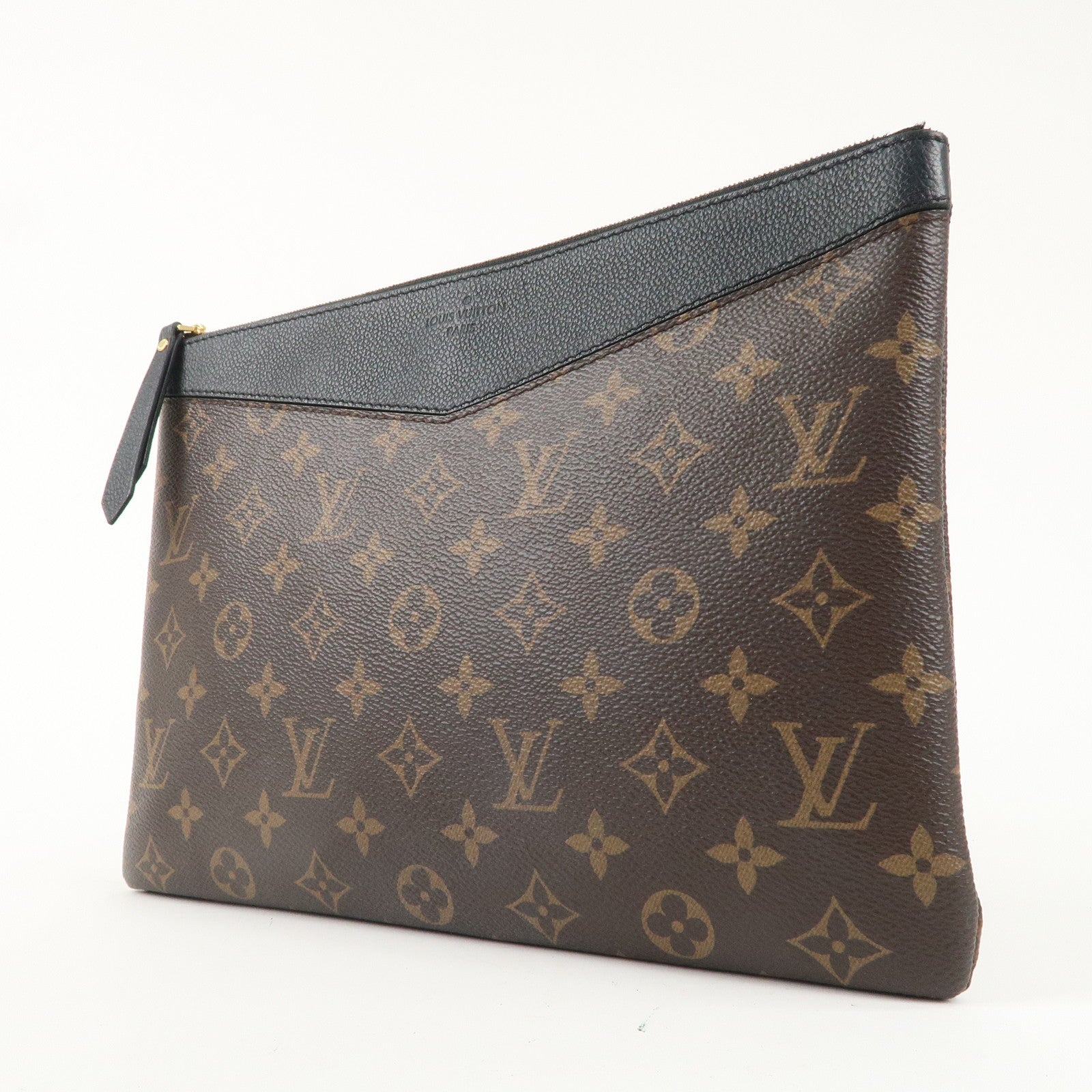 Louis Vuitton Monogram Daily Pouch Clutch Bag Noir Brown M62048