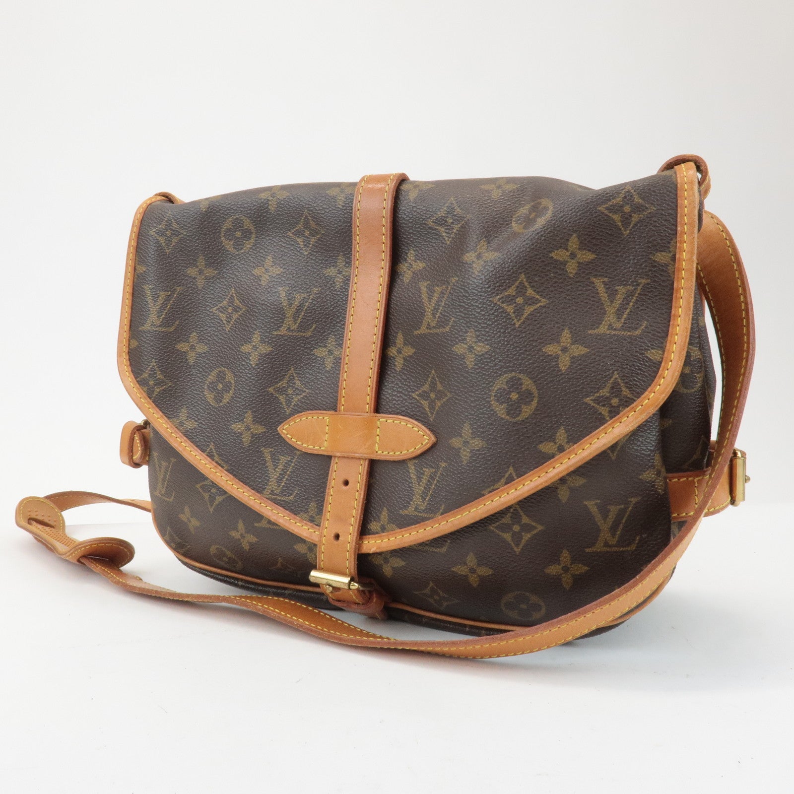 Louis Vuitton Monogram Saumur 30 Crossbody Bag Brown M42256 Used