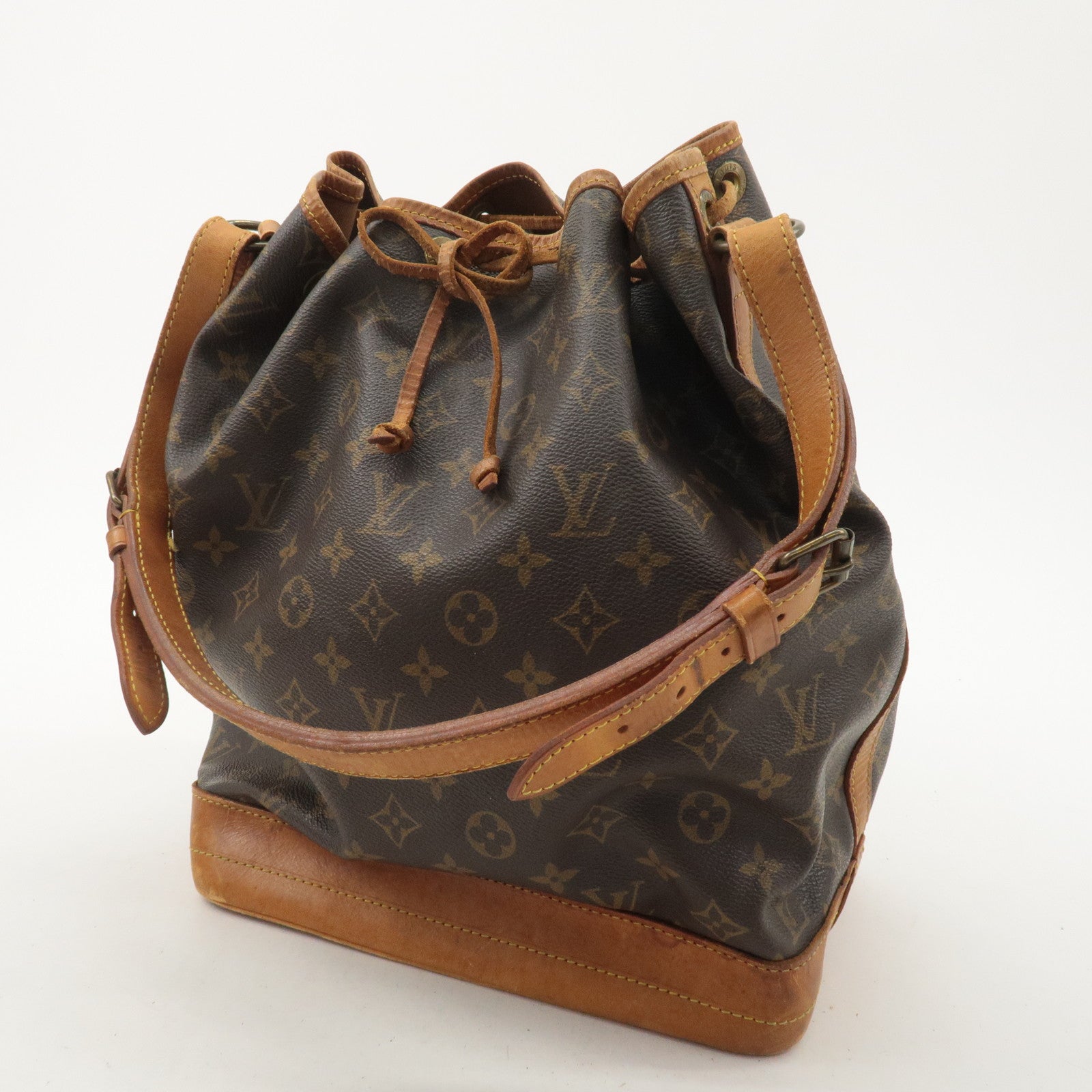 Louis Vuitton Monogram Noe Shoulder Bag Hand Bag Brown M42224