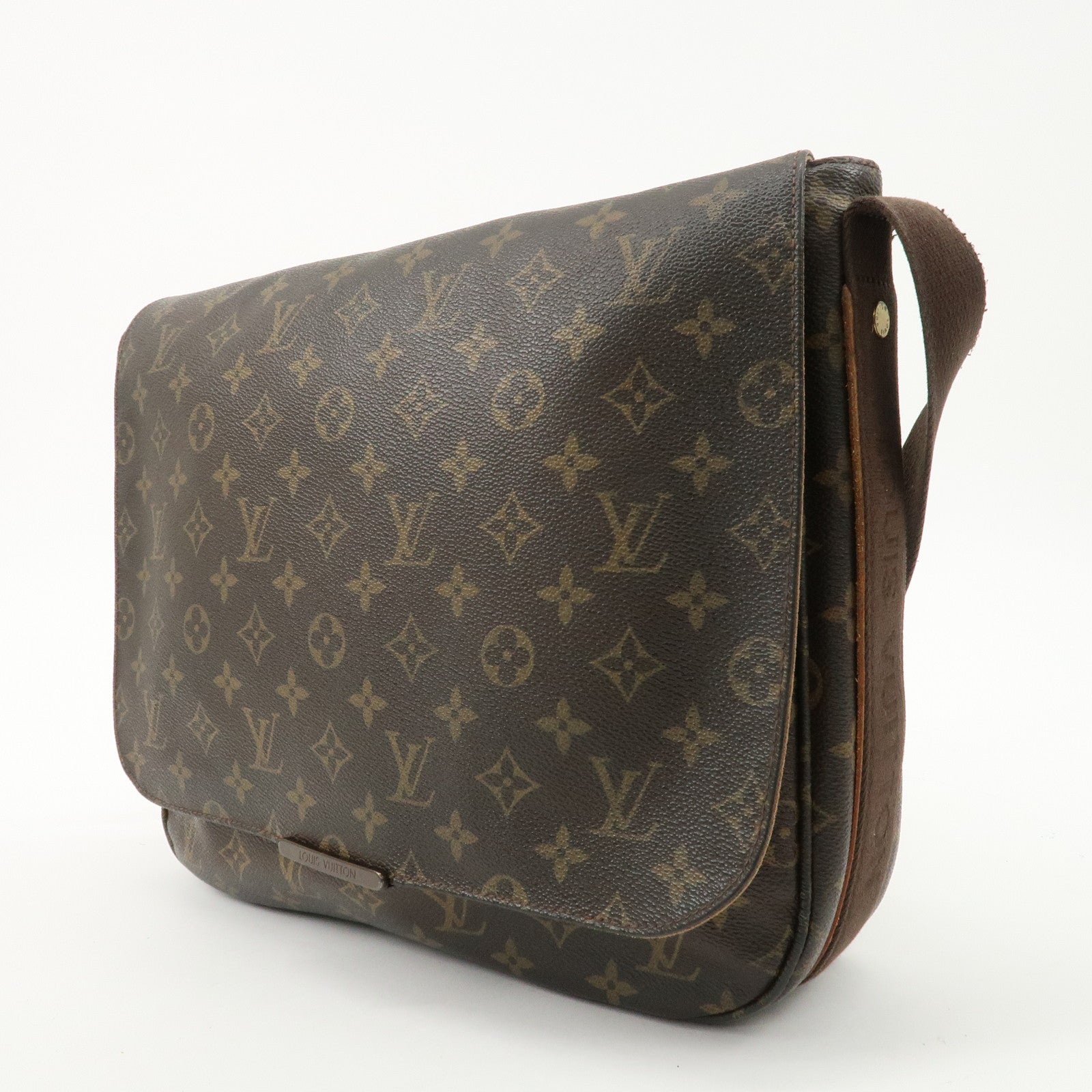 Louis Vuitton Monogram Messenger MM Beaubourg Crossbody Bag M97038 Used