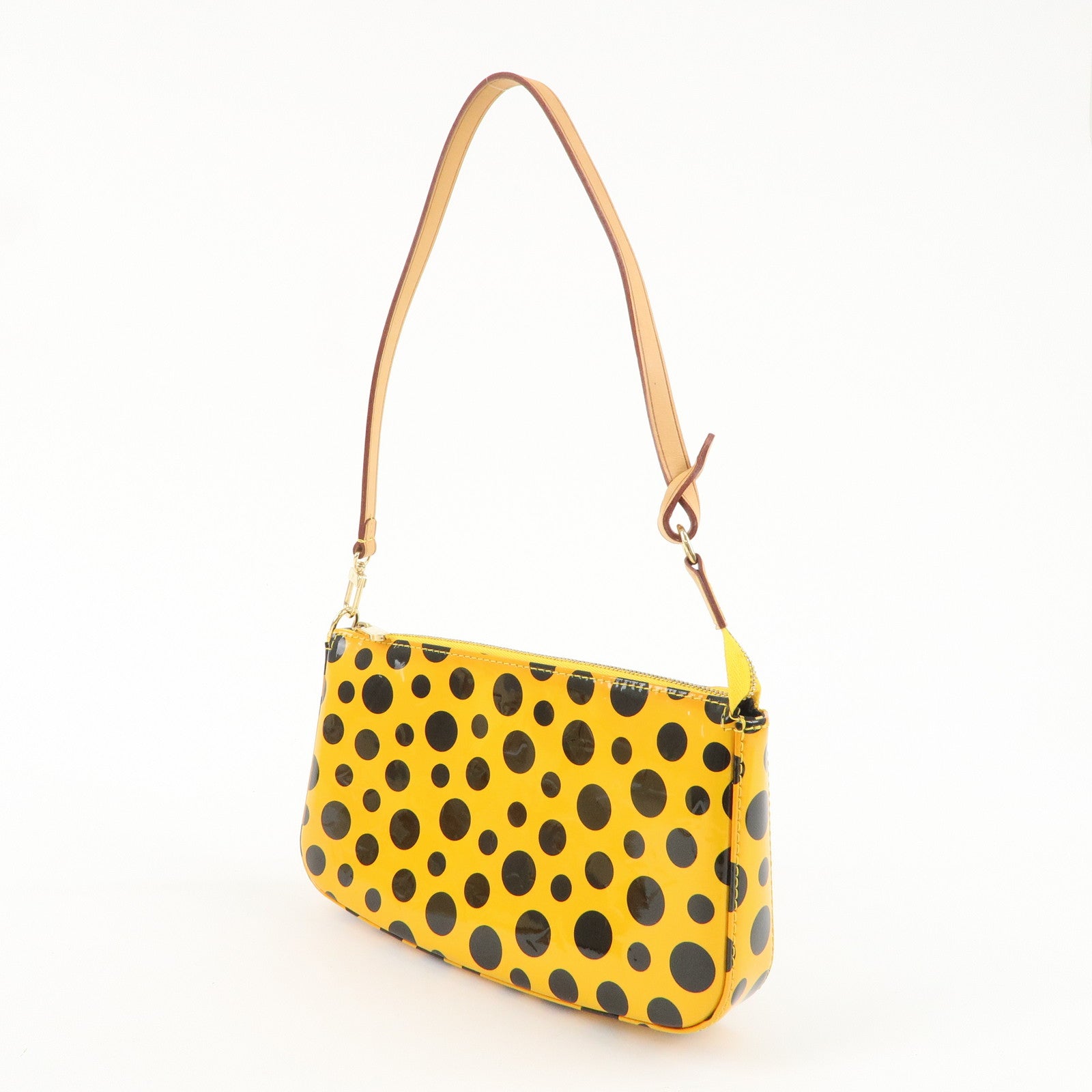 Louis Vuitton Vernis Pochette Accessoires Yayoi Kusama Dot M91426