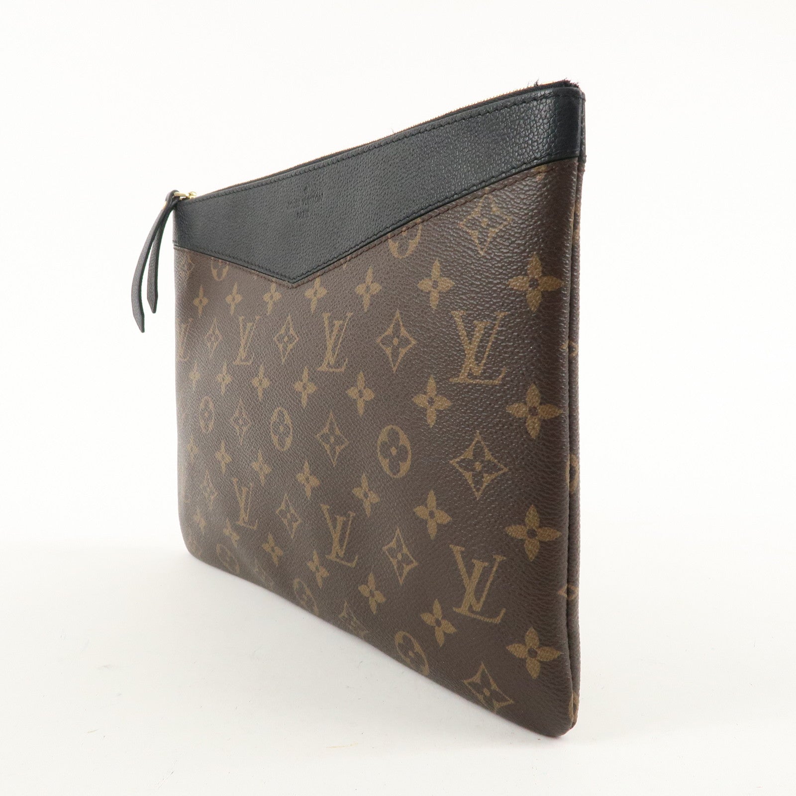 Louis Vuitton Monogram Daily Pouch Clutch Bag Noir Brown M62048