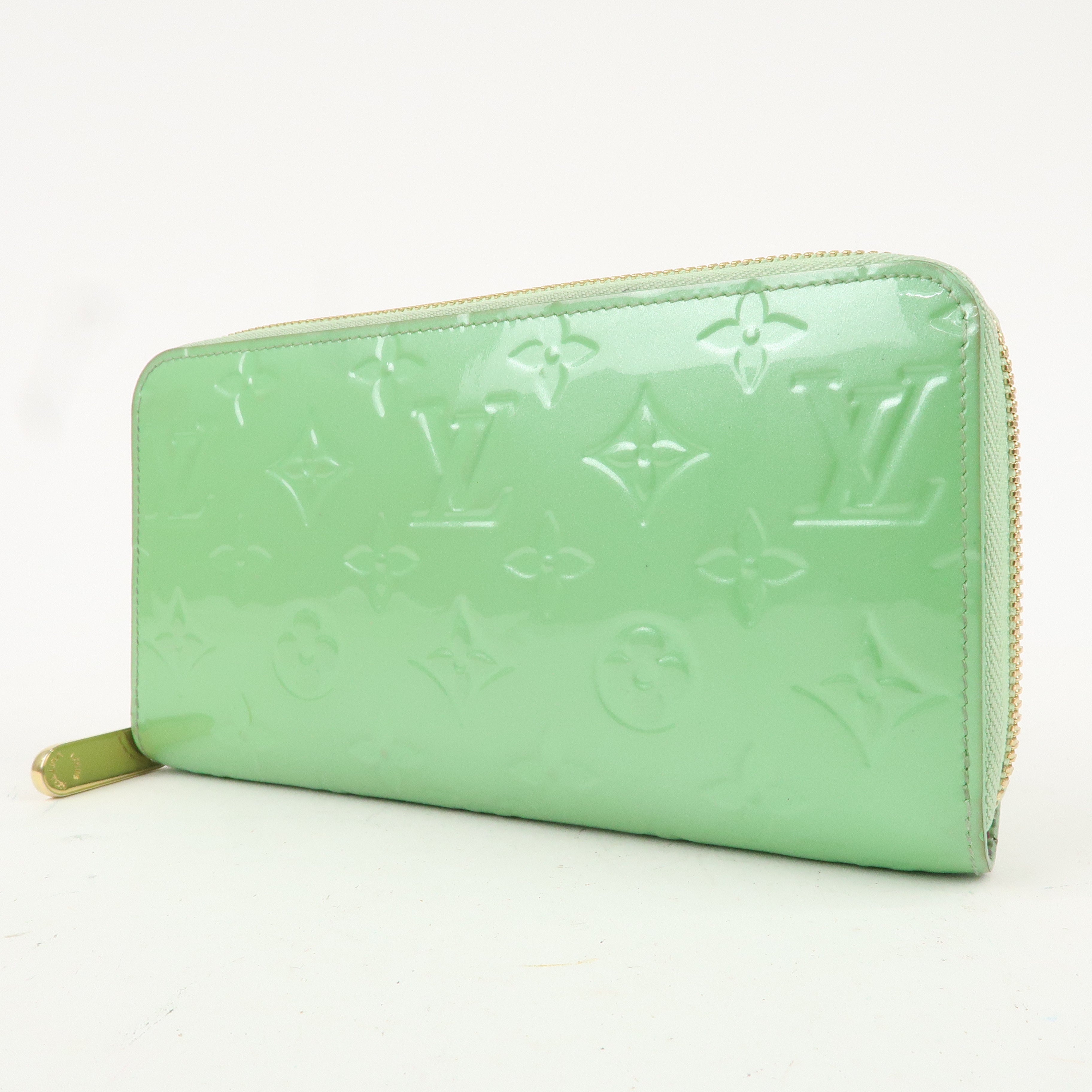 Louis Vuitton Monogram Vernis Zippy Wallet Light Green M82065