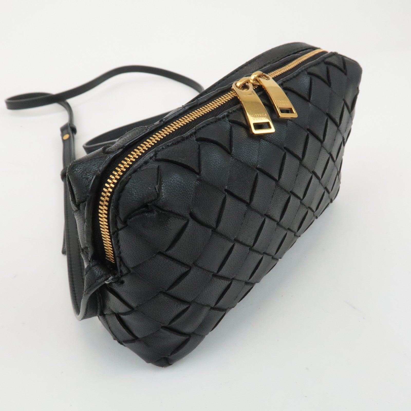 BOTTEGA VENETA Intrecciato Leather Shoulder Bag Black