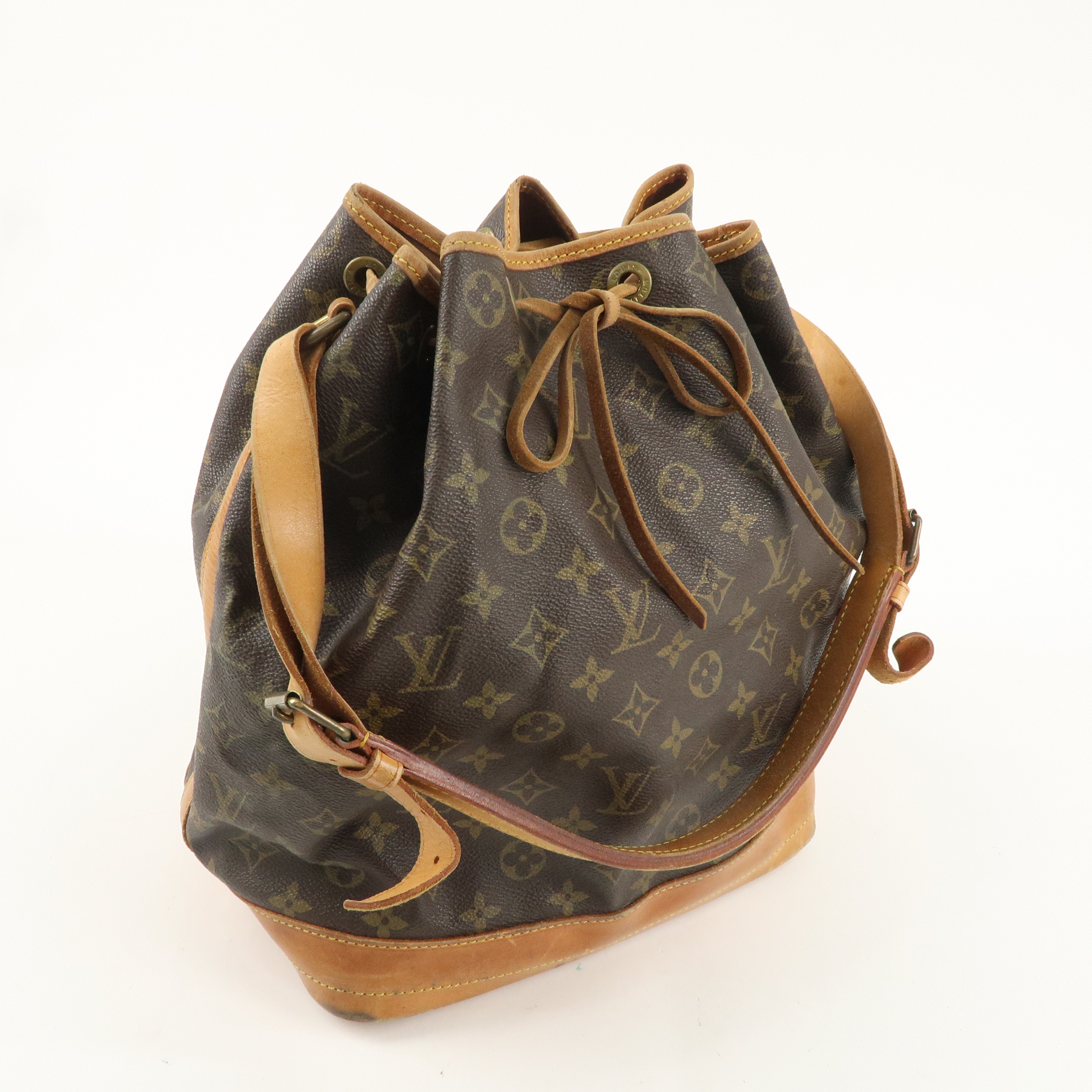 Louis Vuitton Monogram Noe Shoulder Bag Hand Bag Brown M42224