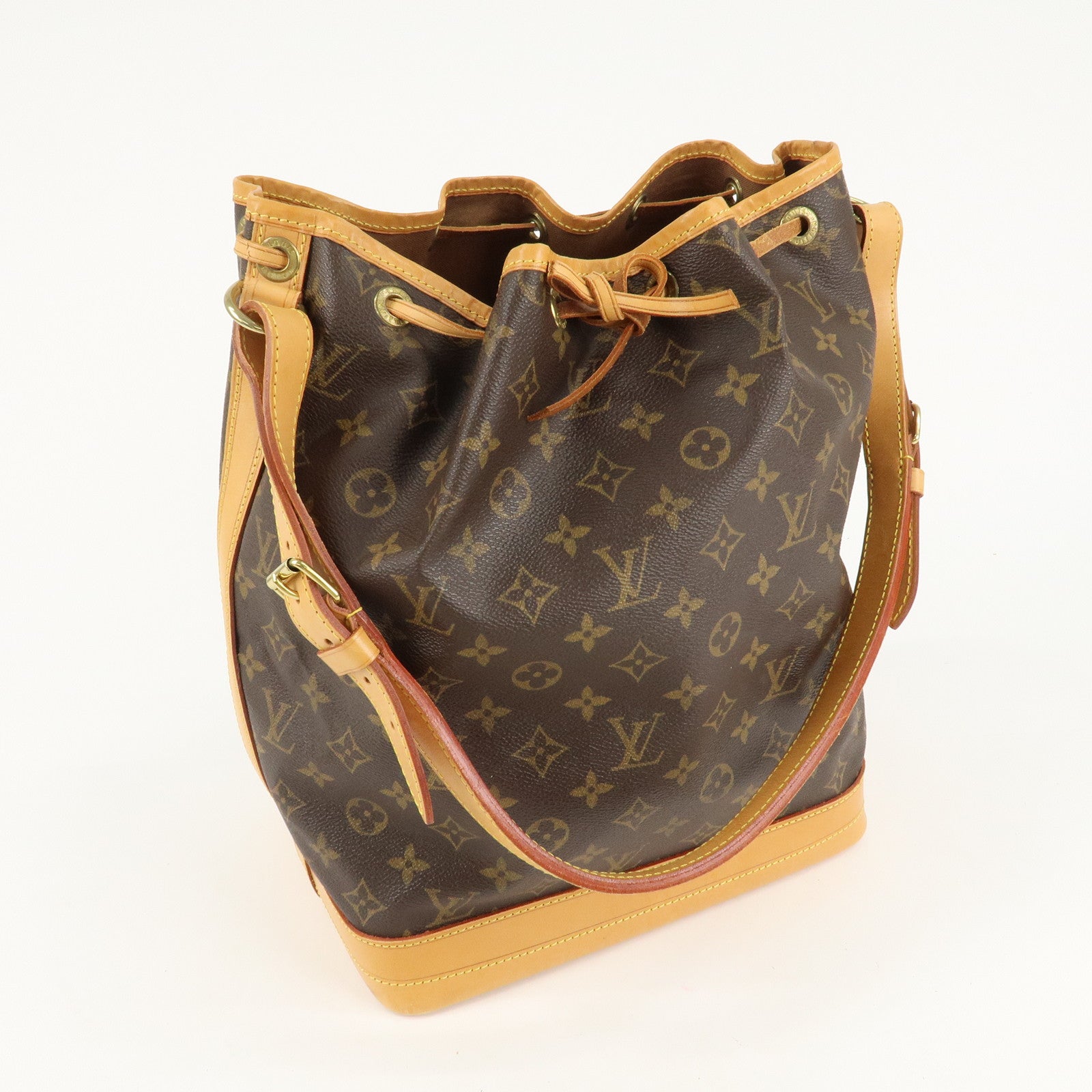 Louis Vuitton Monogram Noe Shoulder Bag Hand Bag Brown M42224