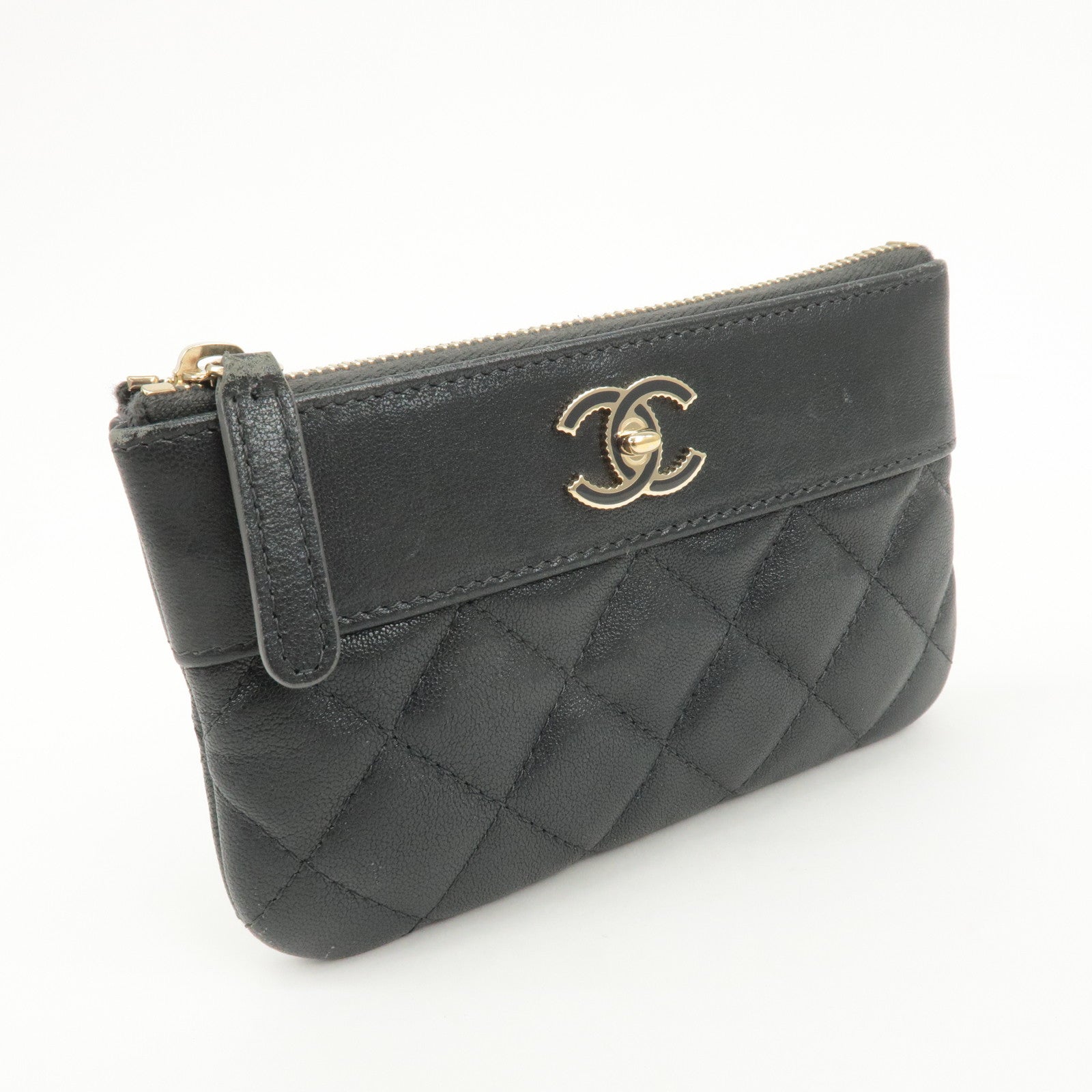 CHANEL Matelasse Lamb Skin Coco Mark Pouch Black Gold Used