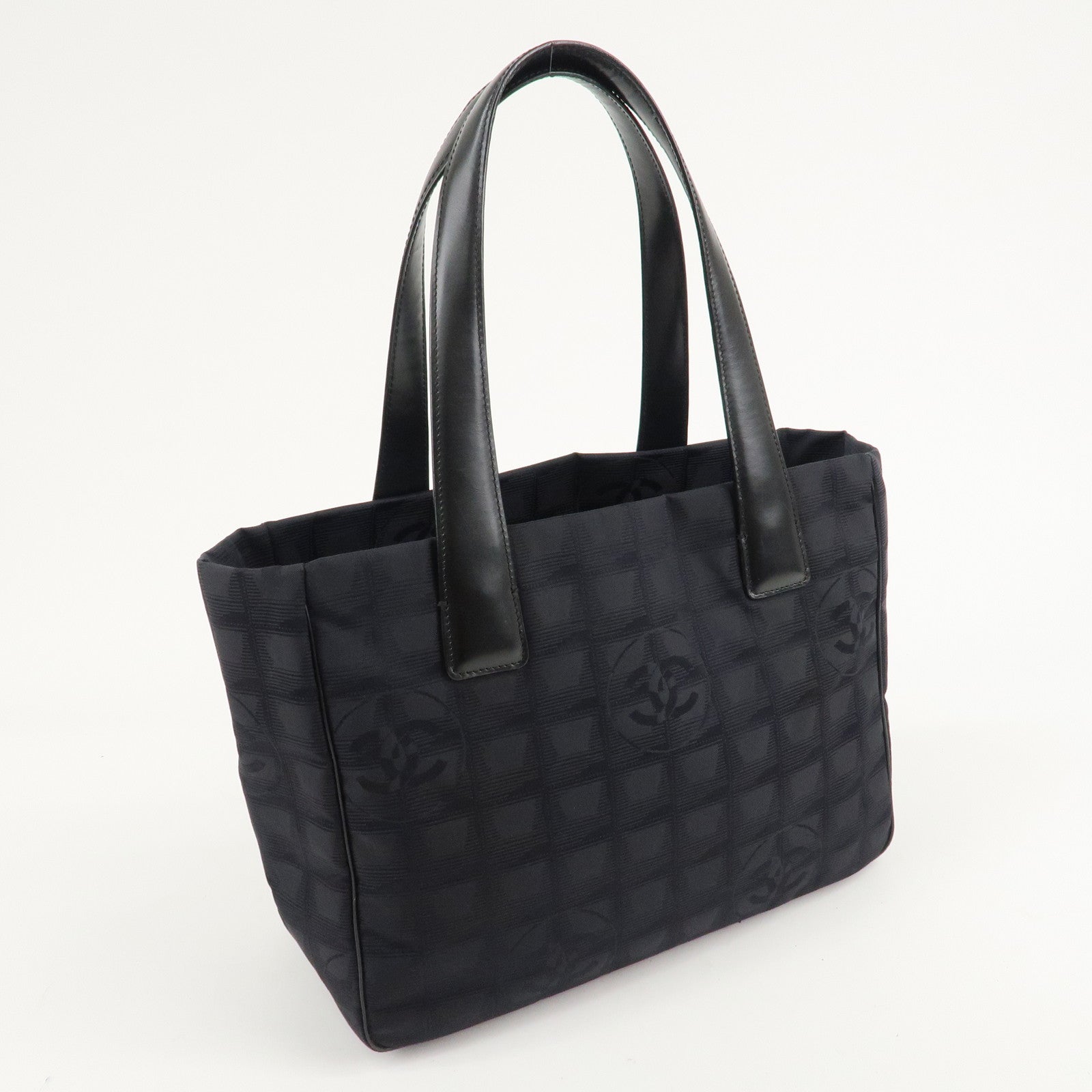 CHANEL New Travel Line Nylon Jacquard Leather Tote PM Black A20457 Used