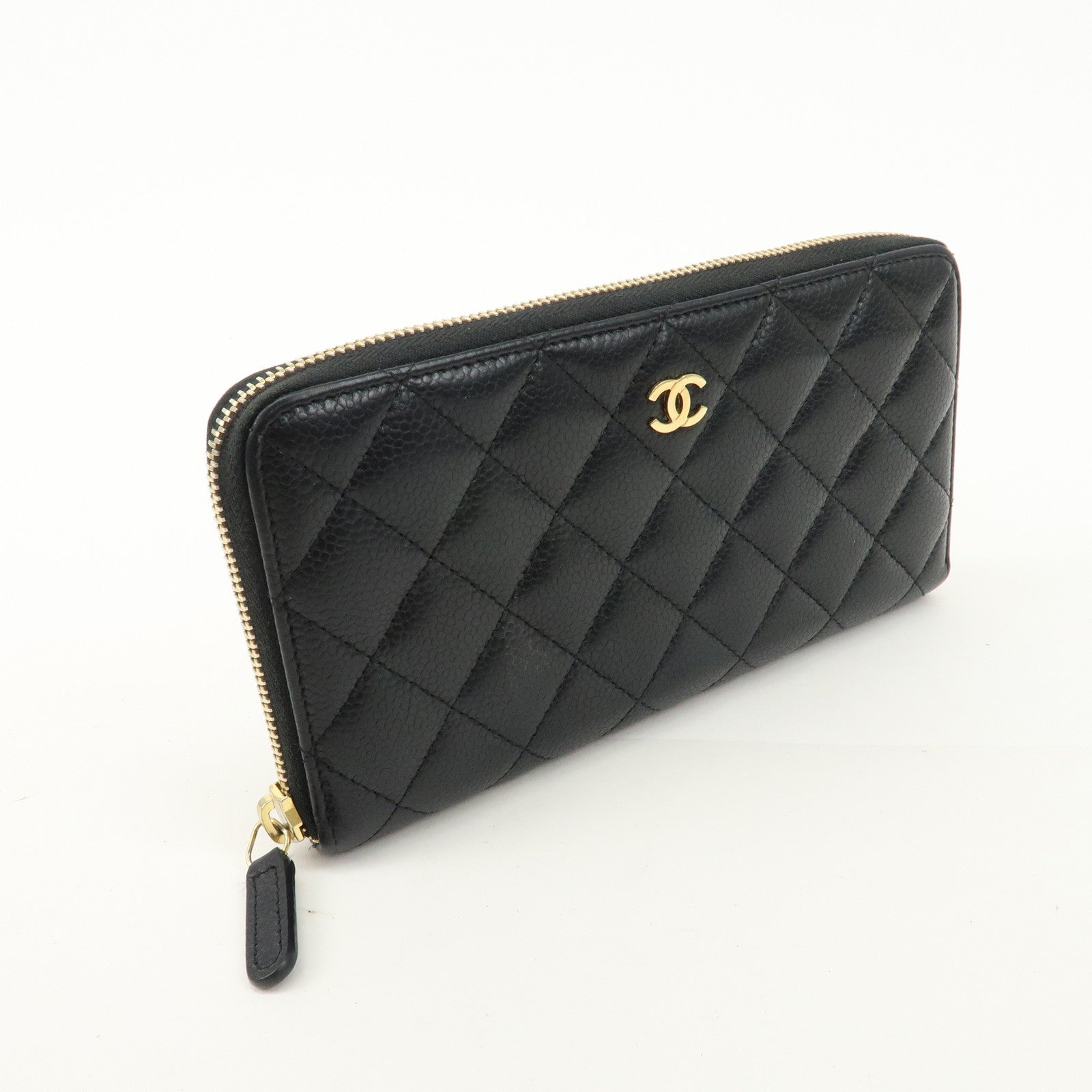 CHANEL Matelasse Caviar Skin Round Zippy Long Wallet Black A50097