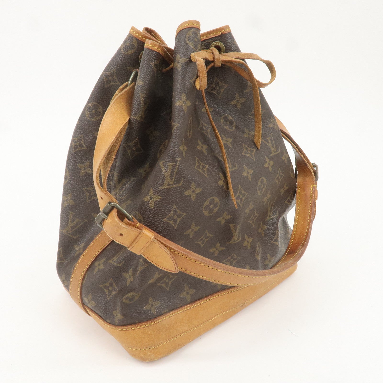 Louis Vuitton Monogram Noe Shoulder Bag Brown M42224