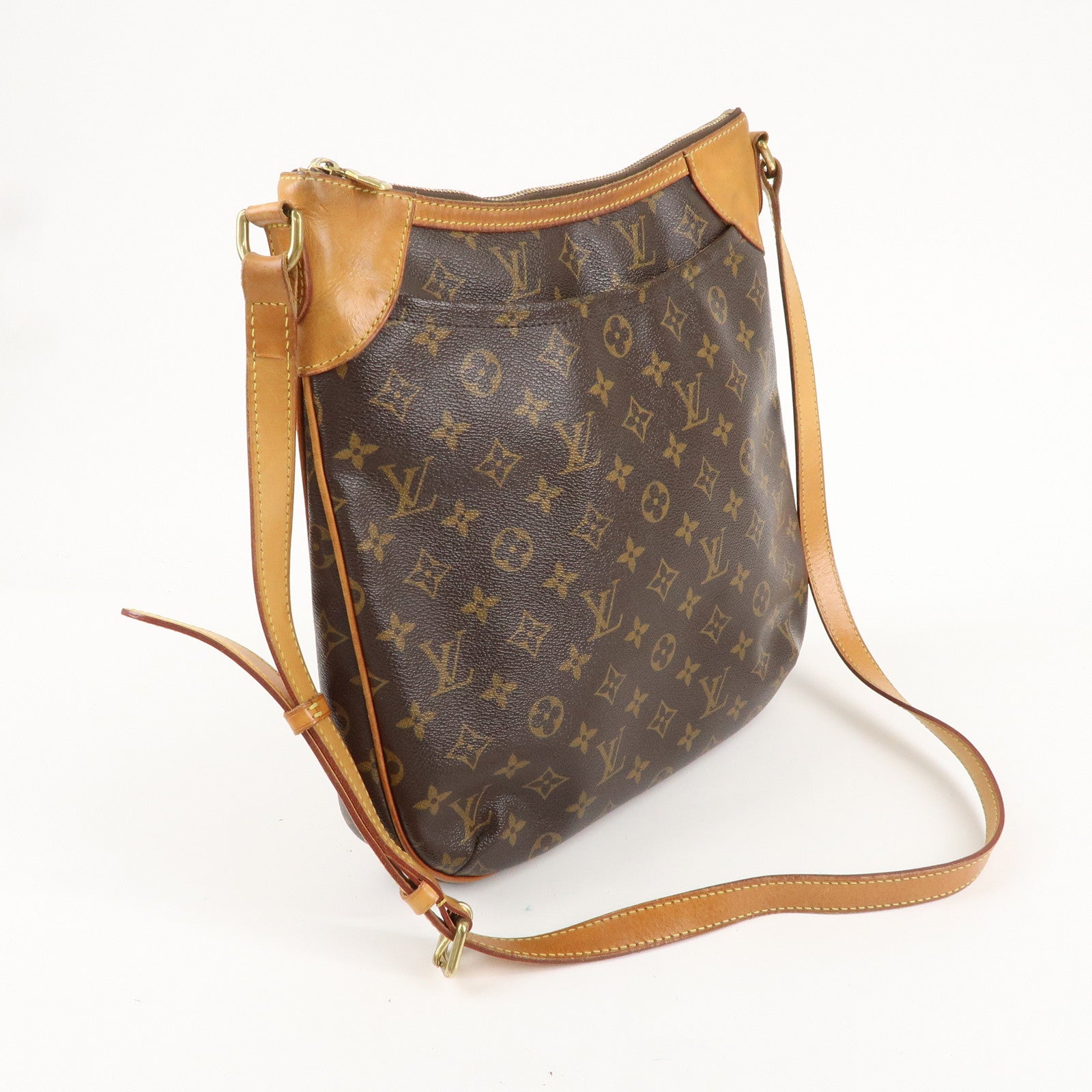 Louis Vuitton Monogram Odeon MM Crossbody Shoulder Bag M56389