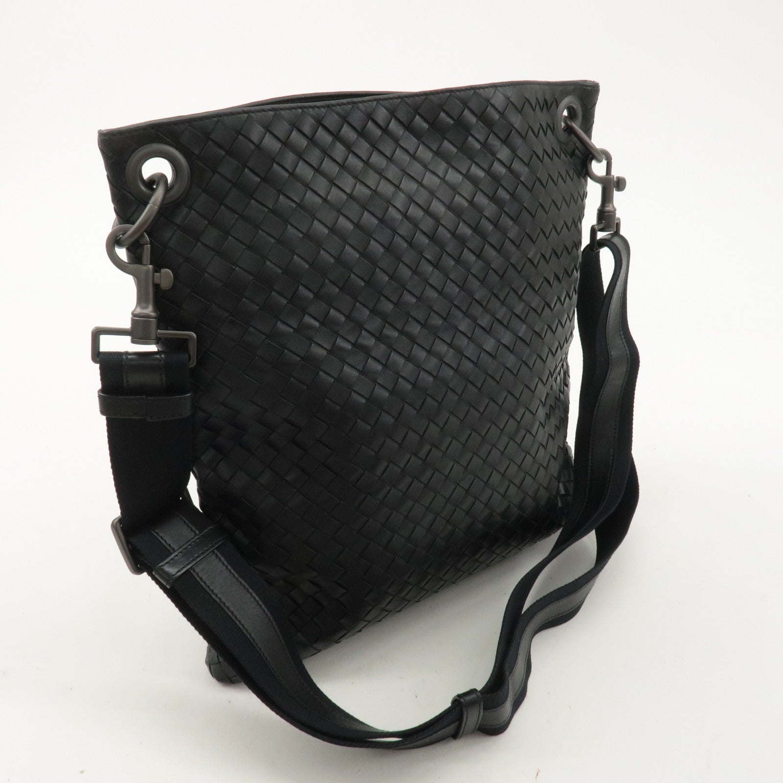 BOTTEGA VENETA Intrecciato Leather Shoulder Bag Black 161623