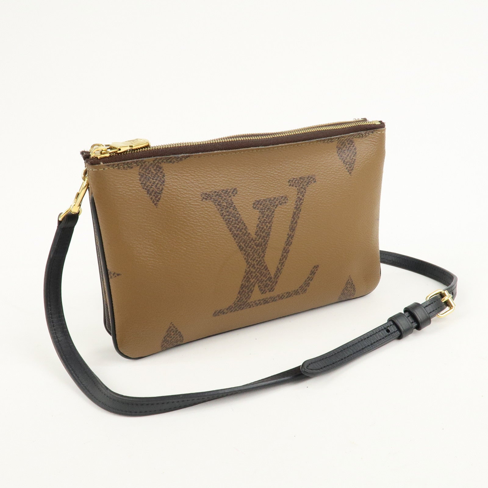 Louis Vuitton Giant Reverse Pochette Double Zip Shoulder Bag Used