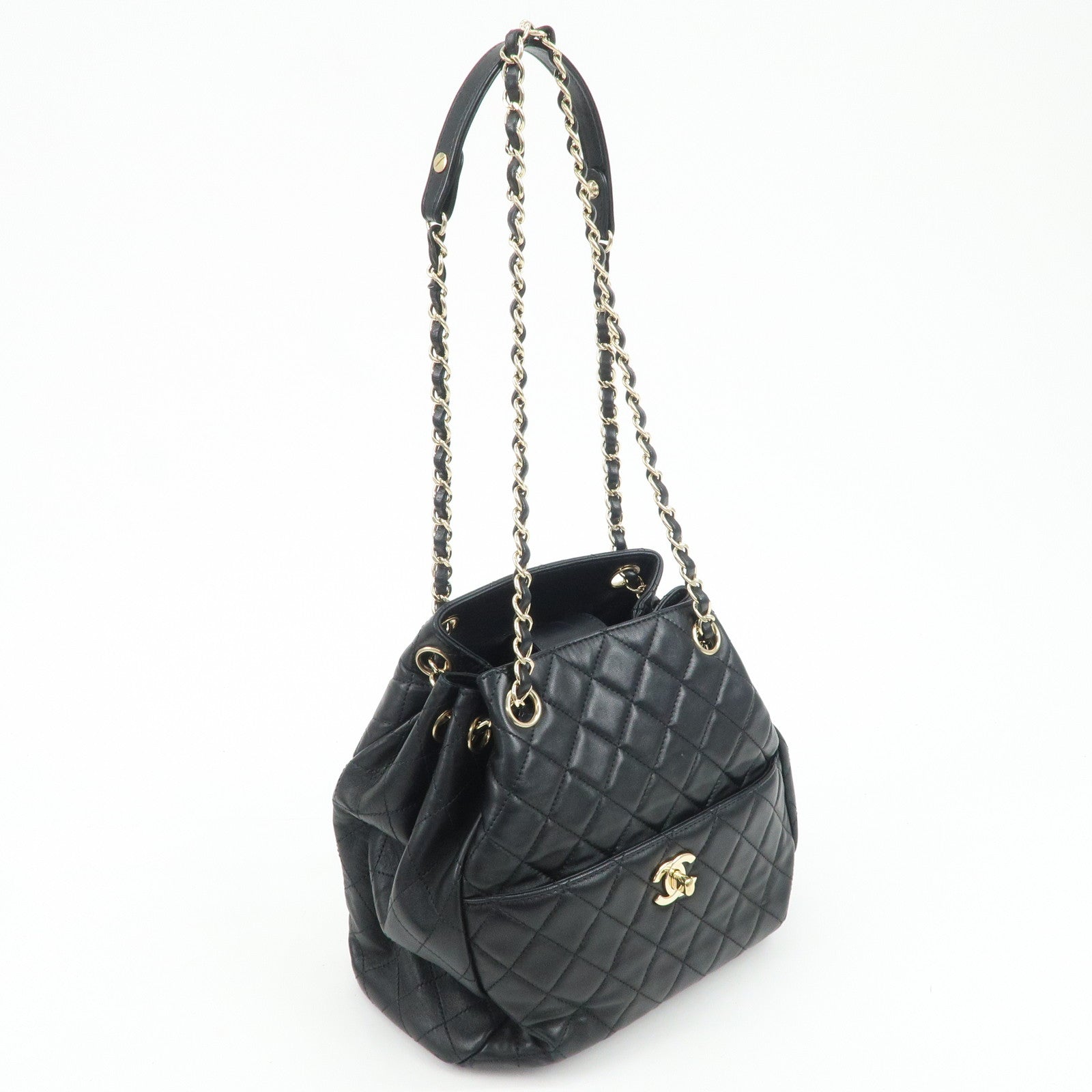 CHANEL Matelasse Lamb Skin Chain Shoulder Bag Black Used