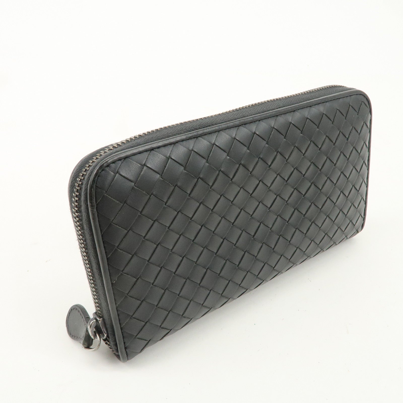 BOTTEGA VENETA Intrecciato Leather Round Zippy Long Wallet