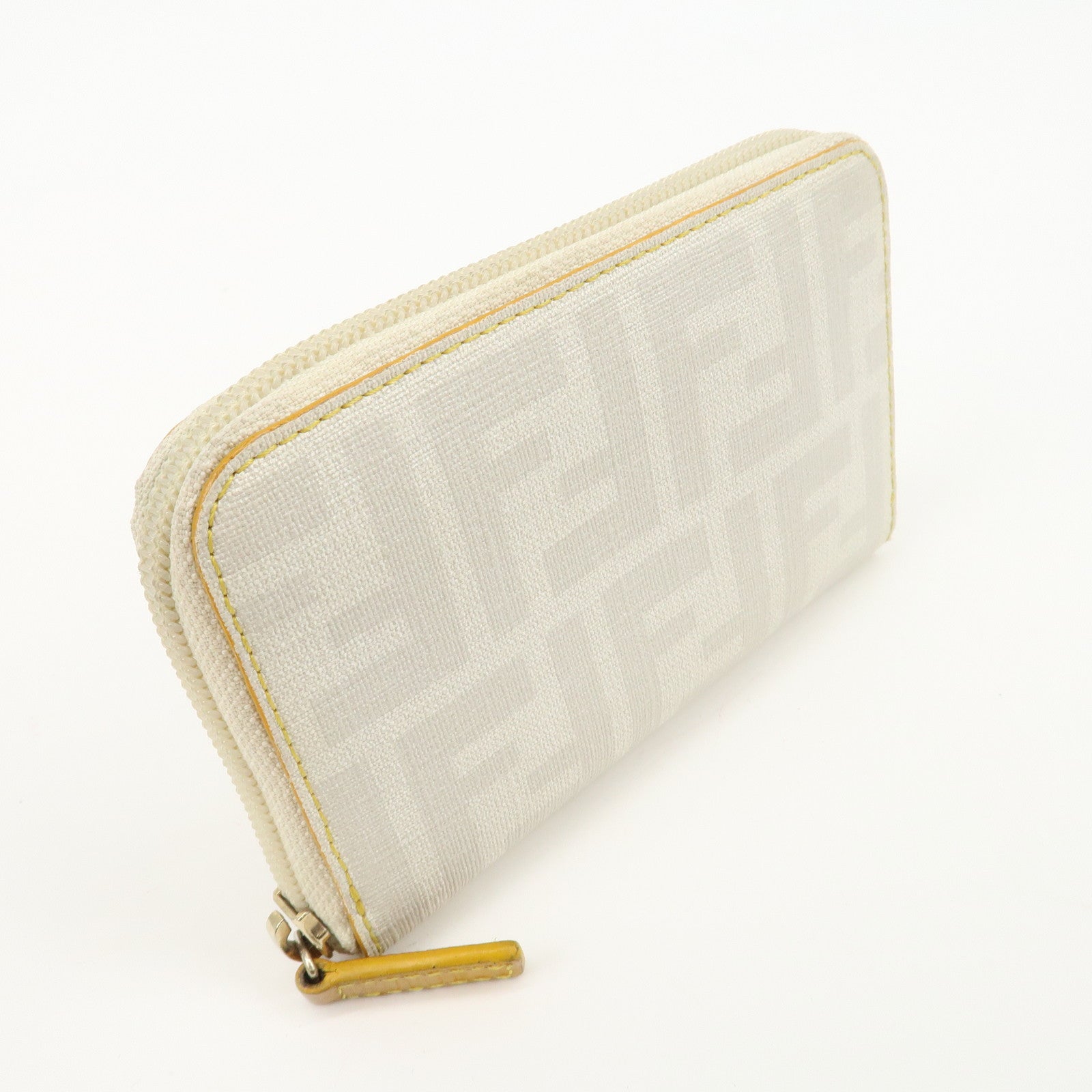 FENDI Zucca PVC Round Zipper Compact Wallet Ivory 8M0201 Used