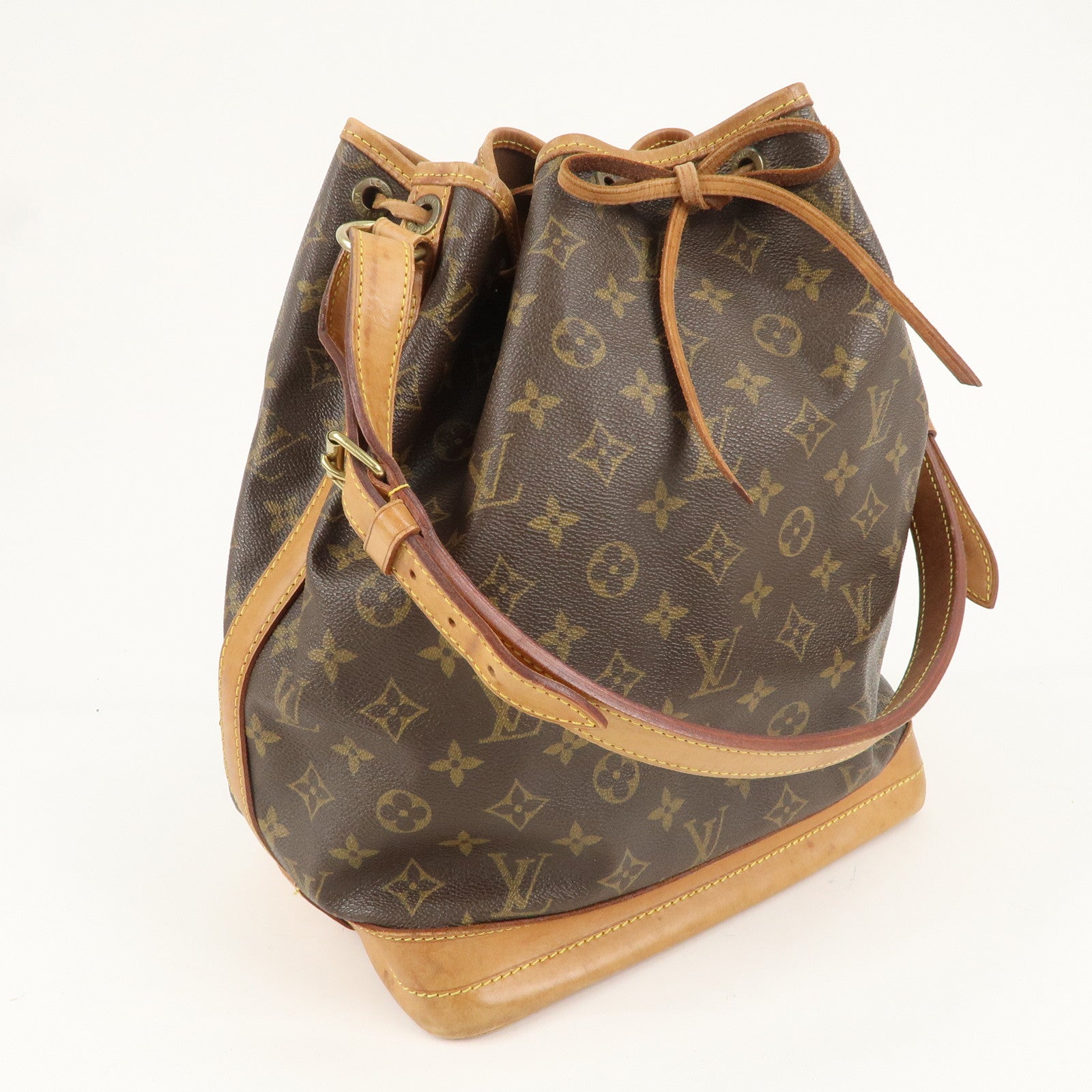 Louis Vuitton Monogram Noe Shoulder Bag Hand Bag Brown M42224