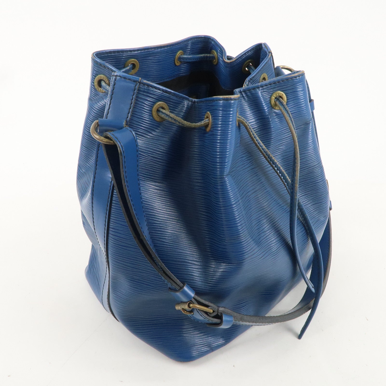 Louis Vuitton Epi Petit Noe Shoulder Bag Toledo Blue M44105