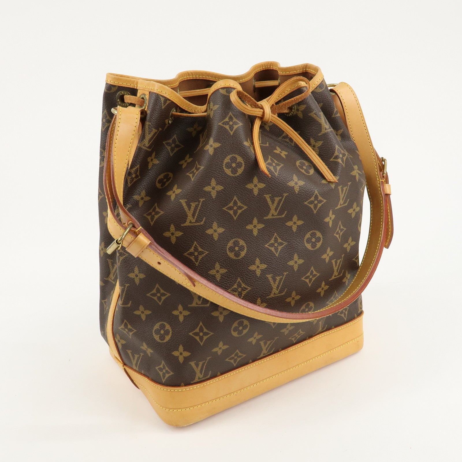 Louis Vuitton Monogram Noe Shoulder Bag Hand Bag Brown M42224 Used