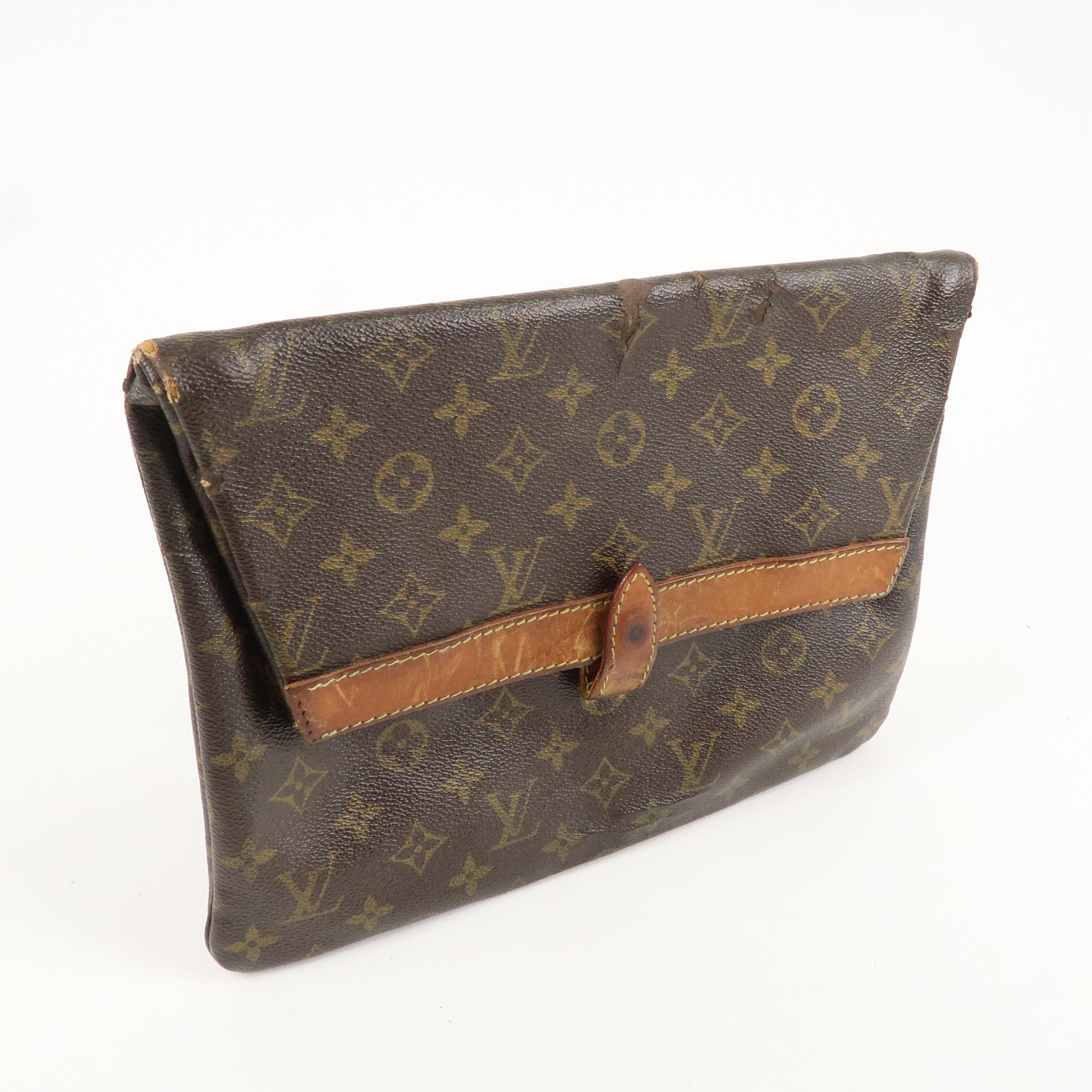 Louis Vuitton Monogram Pochette Pliante Clutch Bag M51805