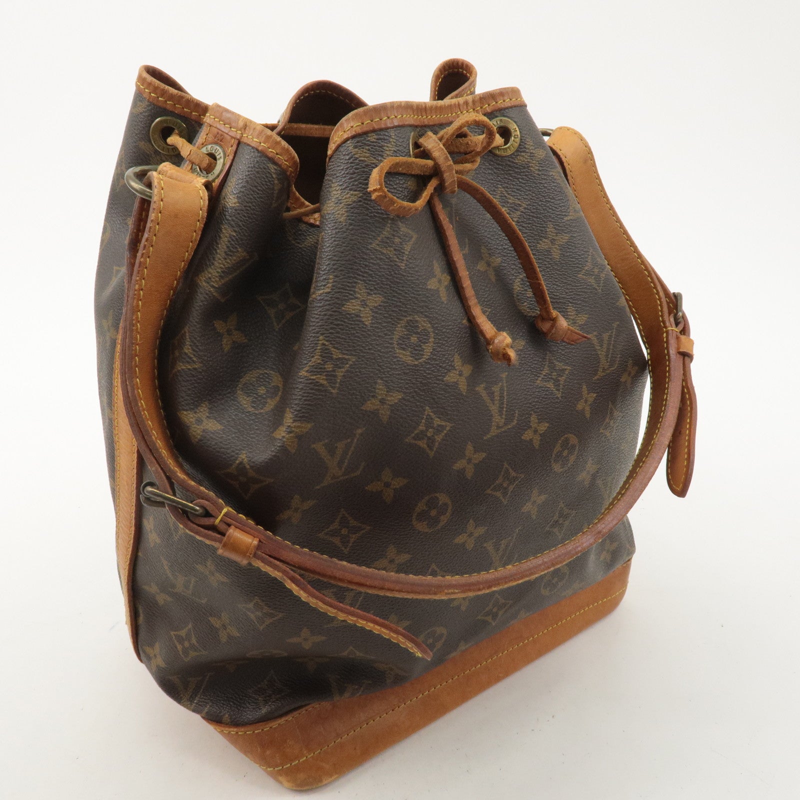 Louis Vuitton Monogram Noe Shoulder Bag Hand Bag Brown M42224