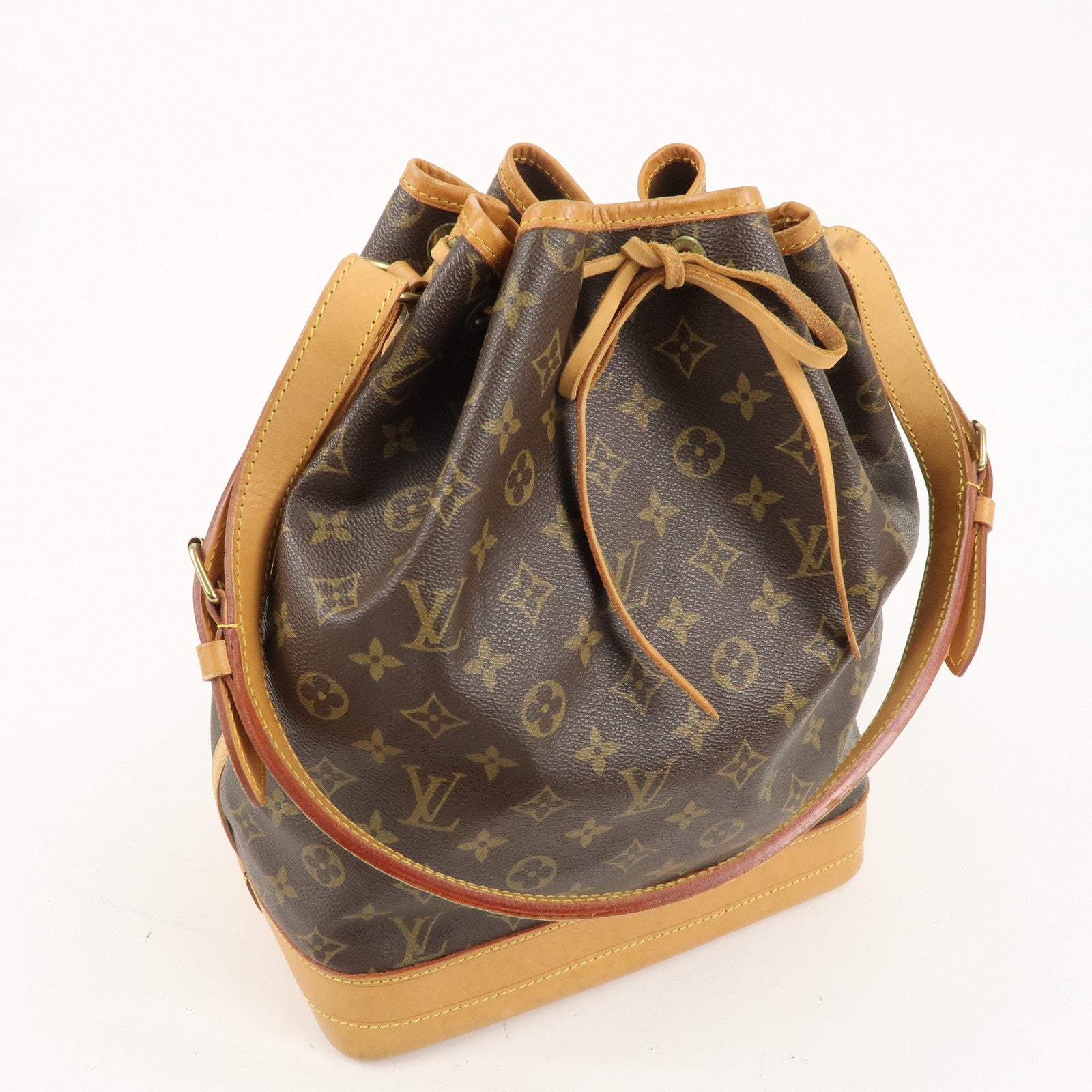 Louis Vuitton Monogram Noe Shoulder Bag Hand Bag Brown M42224