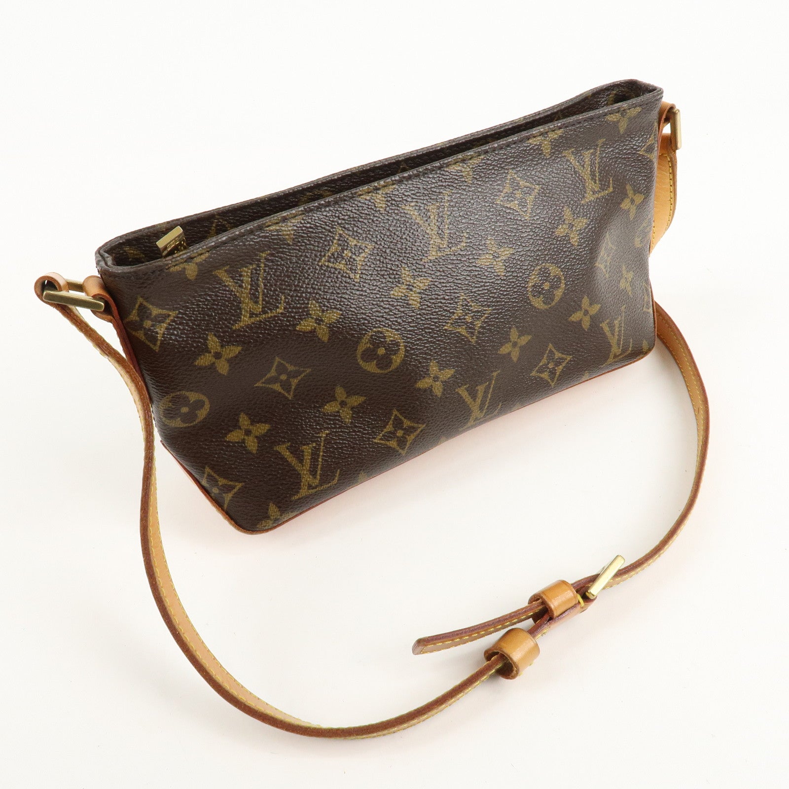 Louis Vuitton Monogram Trotteur Shoulder Bag Brown M51240 Used