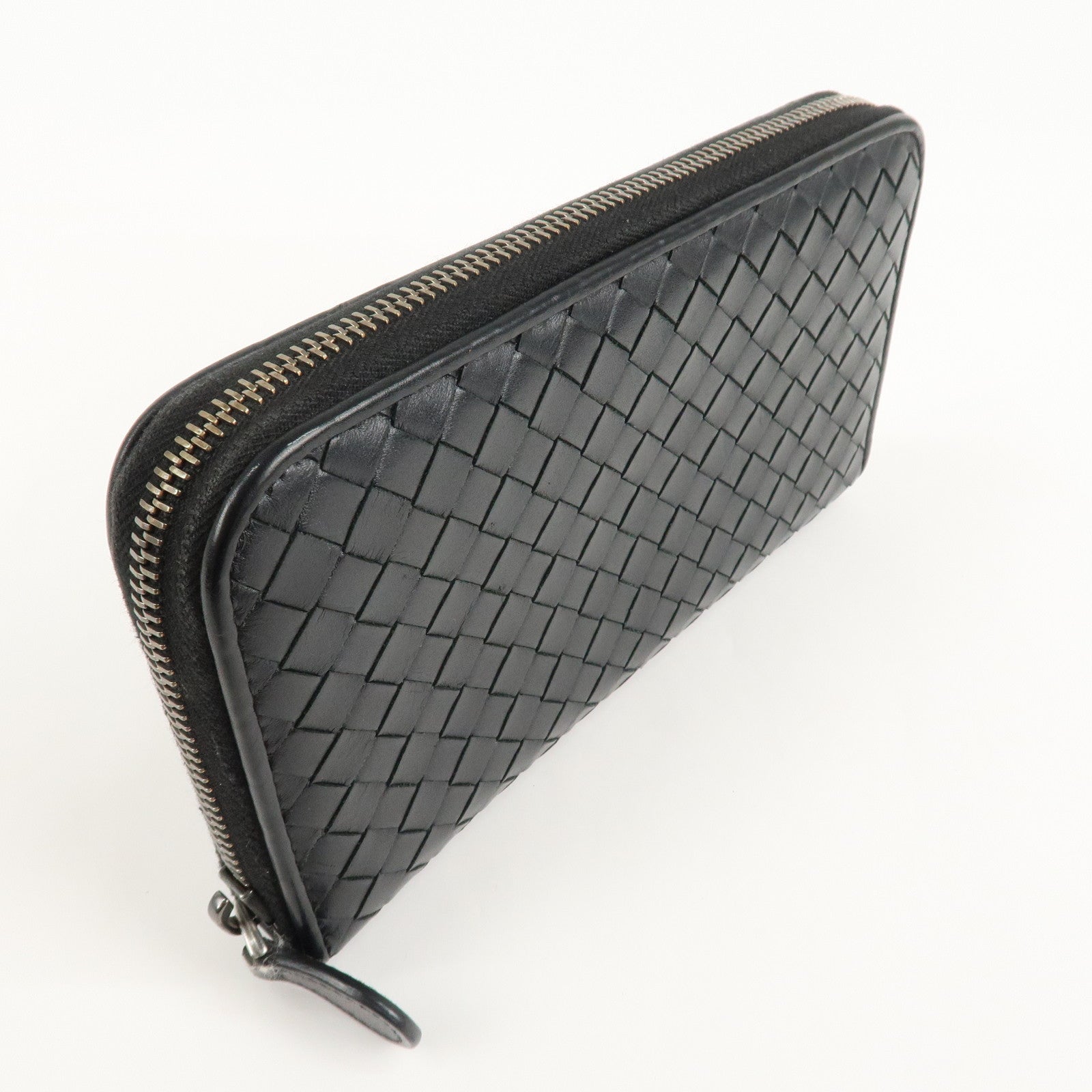 BOTTEGA VENETA Intrecciato Leather Round Zipper Wallet Black